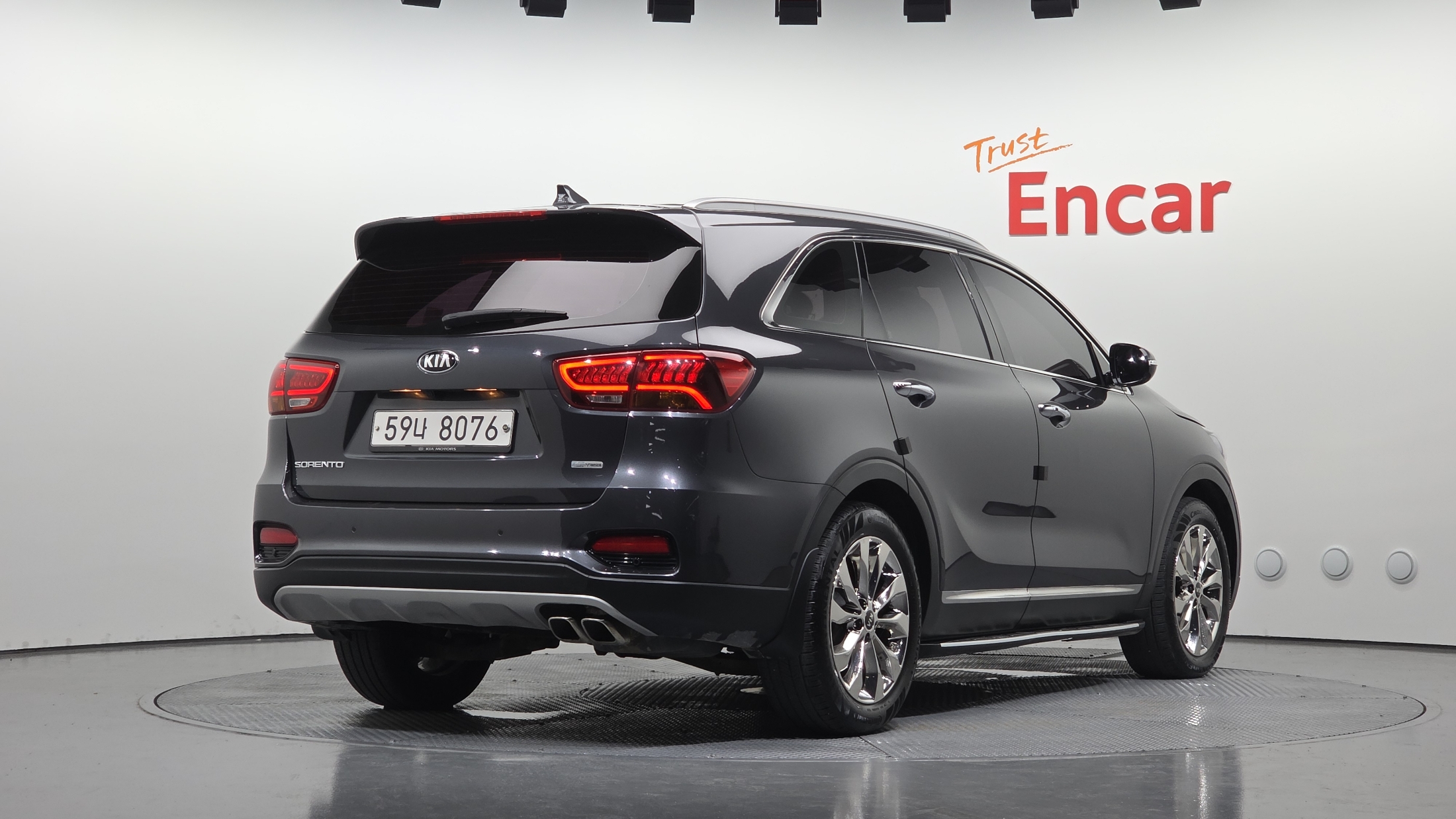 KIA SORENTO photo 2