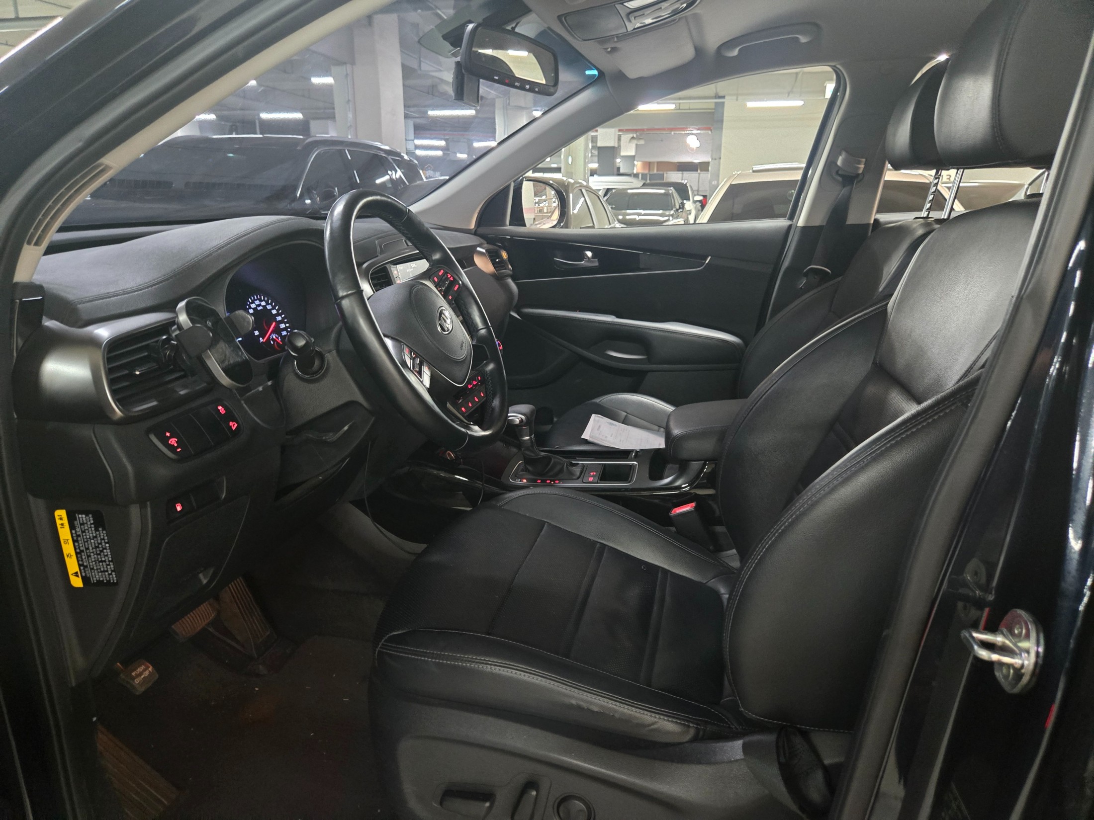 KIA SORENTO photo 3