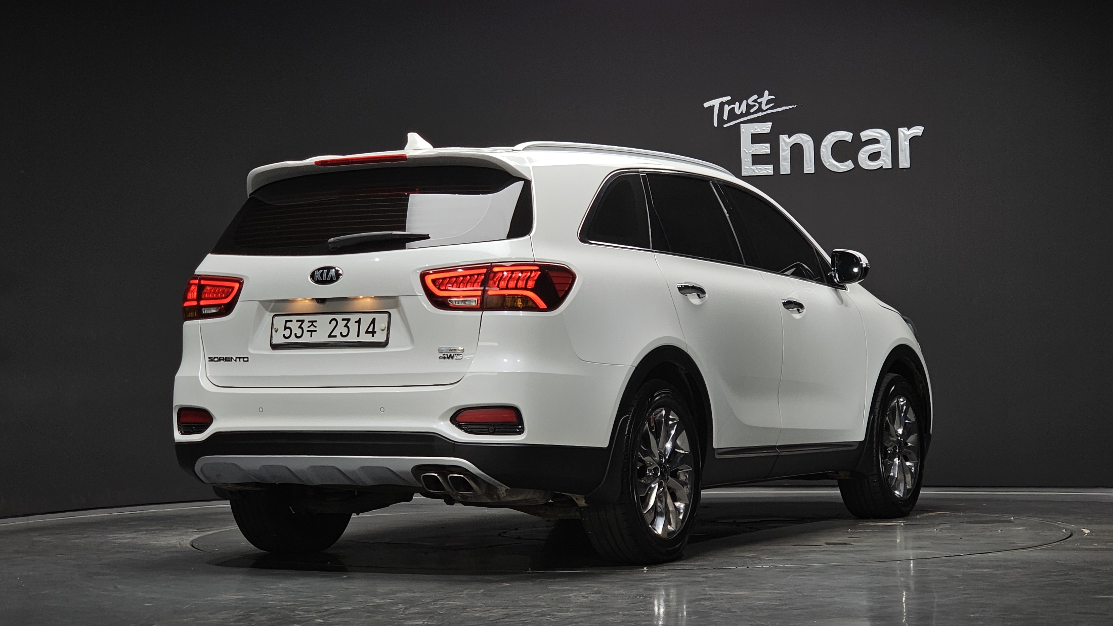 KIA SORENTO photo 2