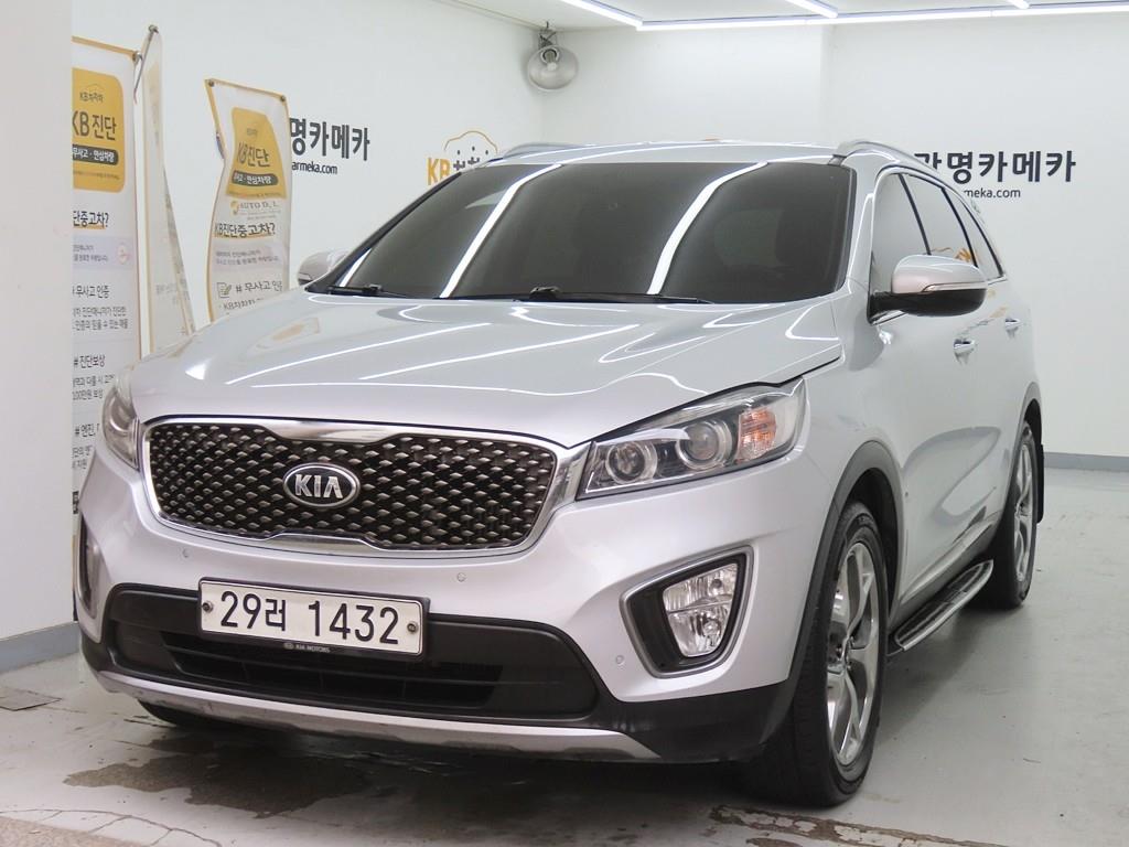 KIA SORENTO photo 2