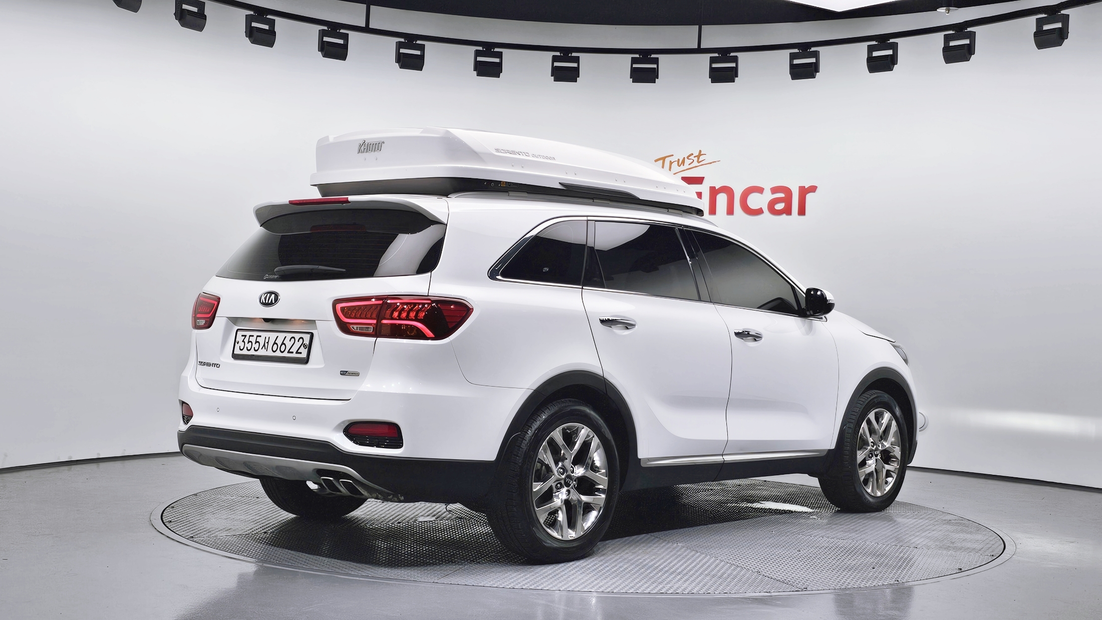 KIA SORENTO photo 2