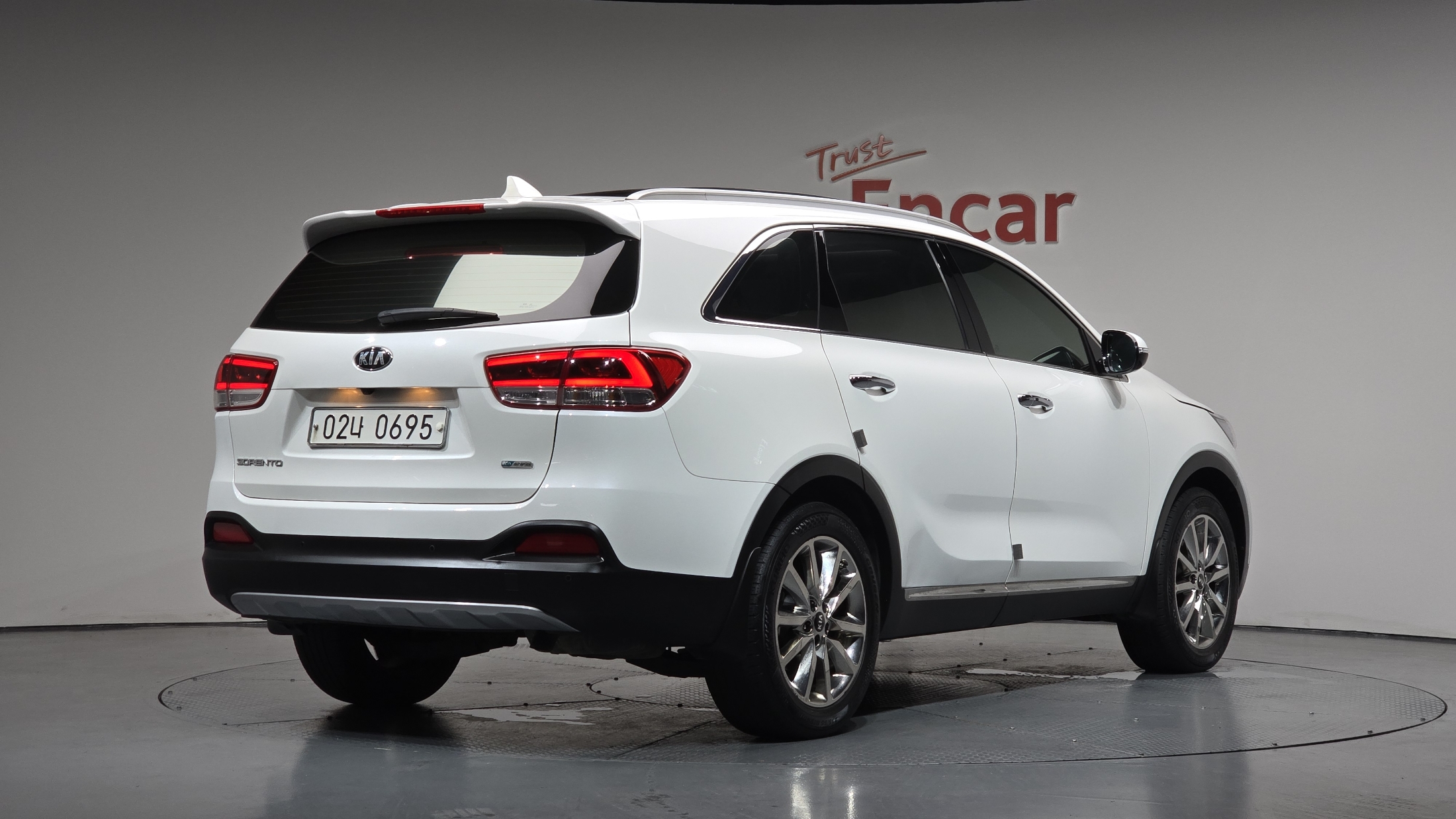 KIA SORENTO photo 2