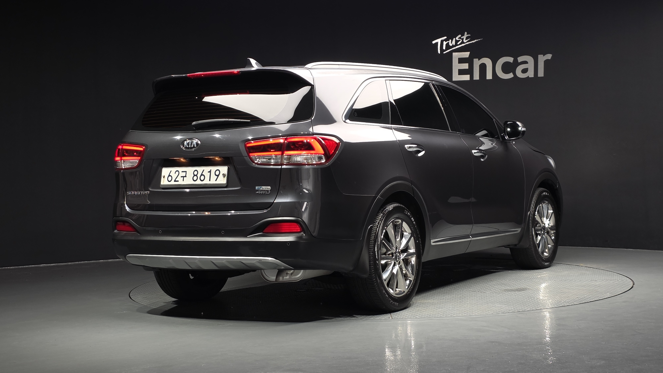 KIA SORENTO photo 2