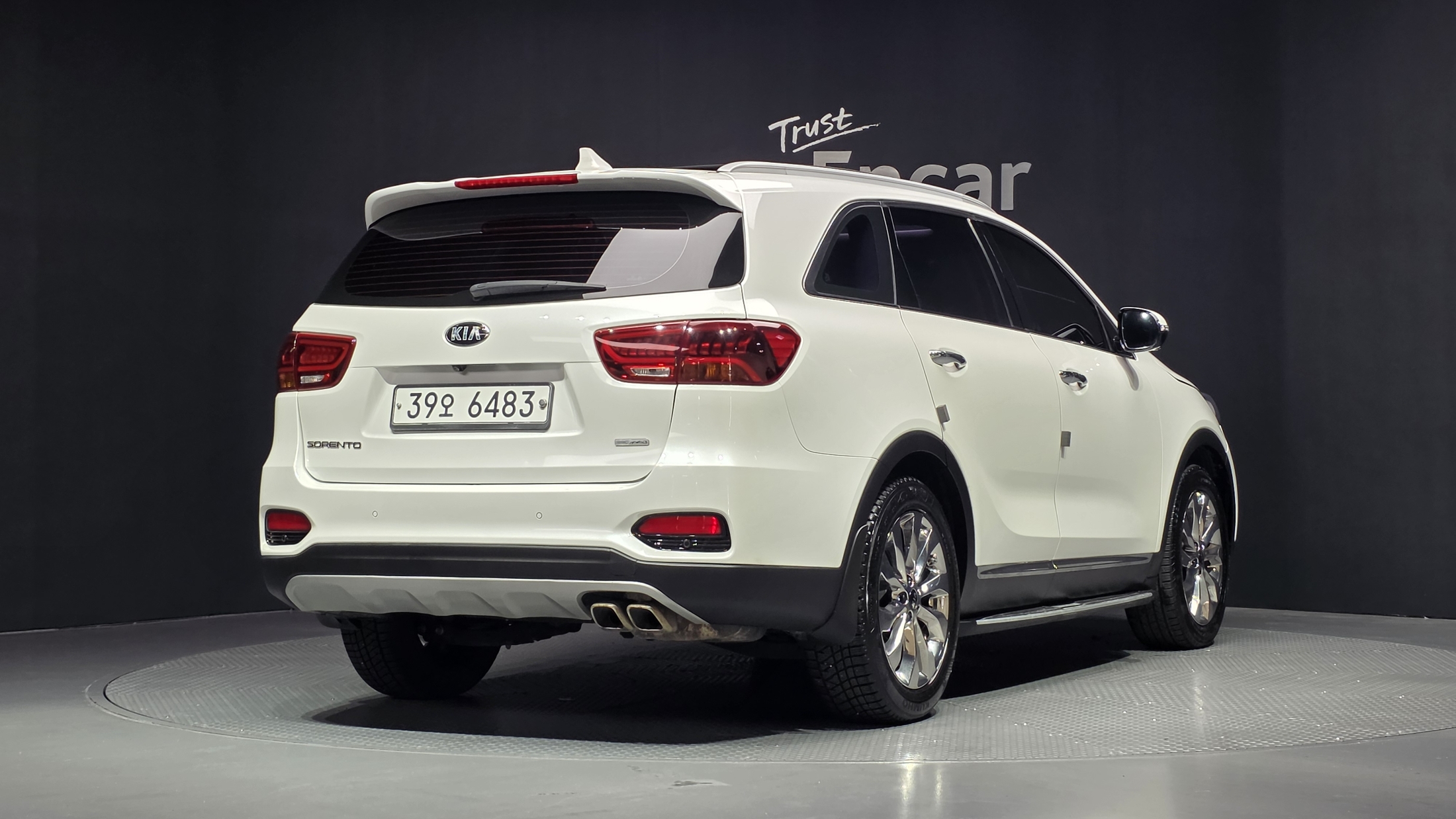 KIA SORENTO photo 2