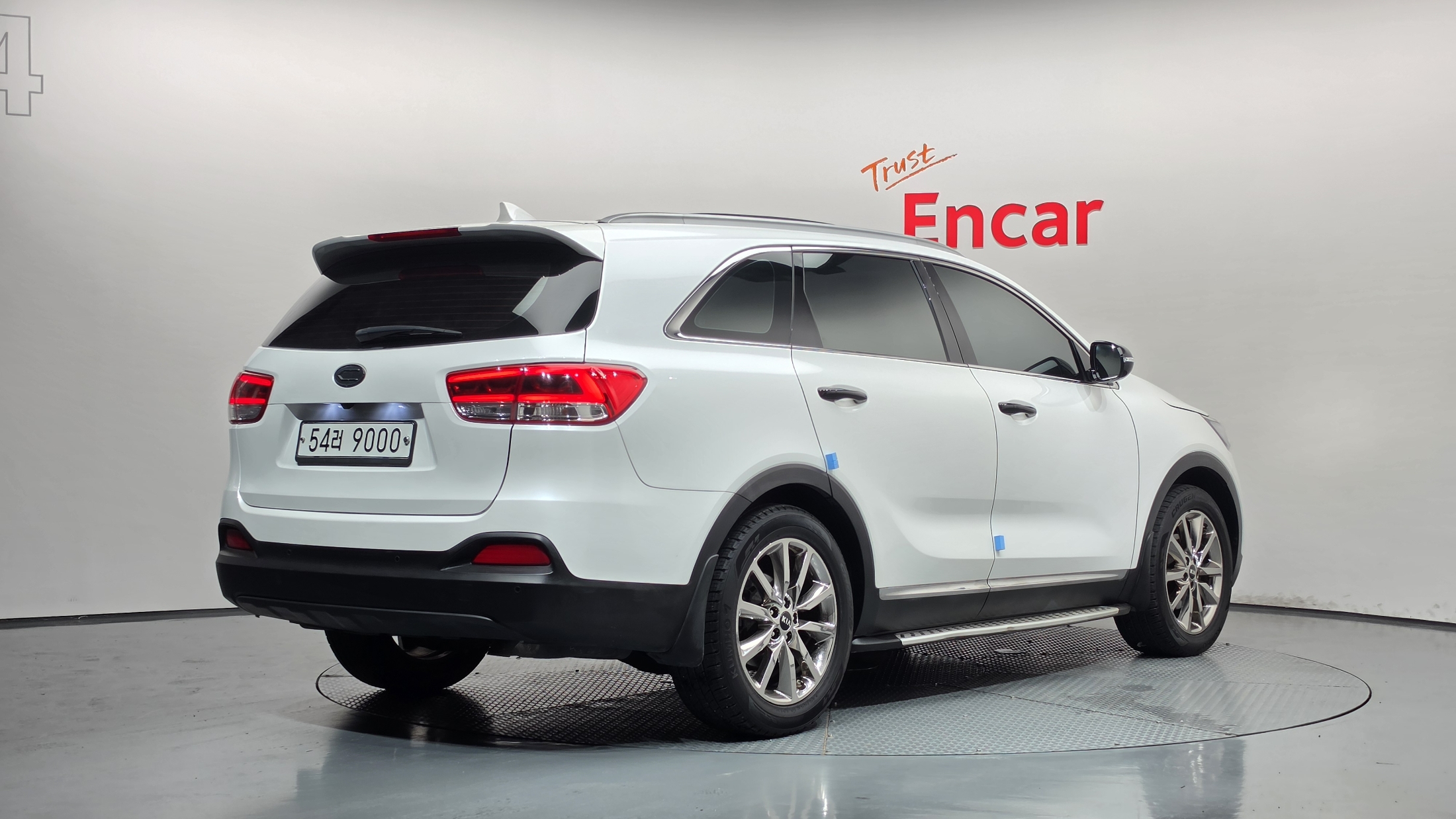 KIA SORENTO photo 2