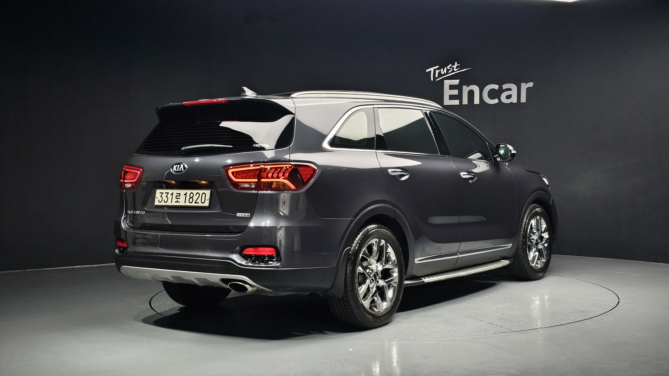KIA SORENTO photo 2