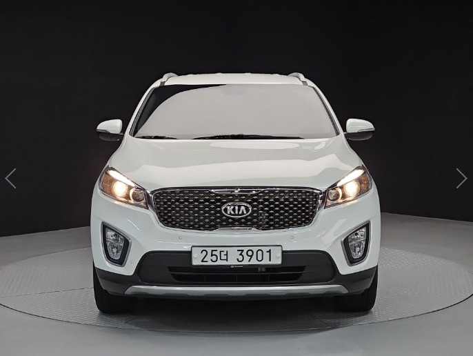 KIA SORENTO photo 2