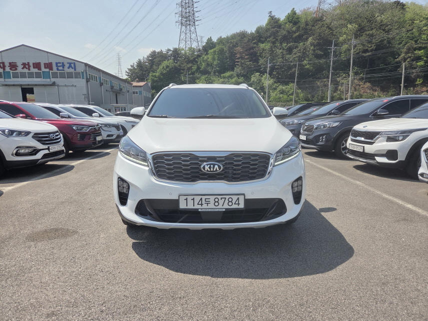 KIA SORENTO photo 3