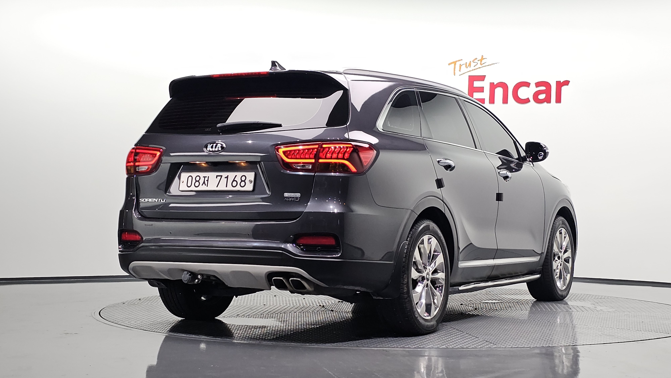 KIA SORENTO photo 2