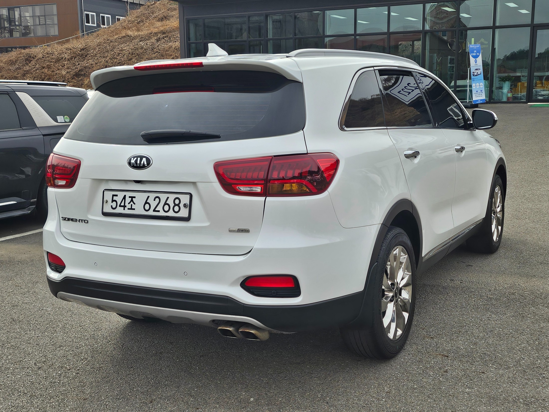 KIA SORENTO photo 3