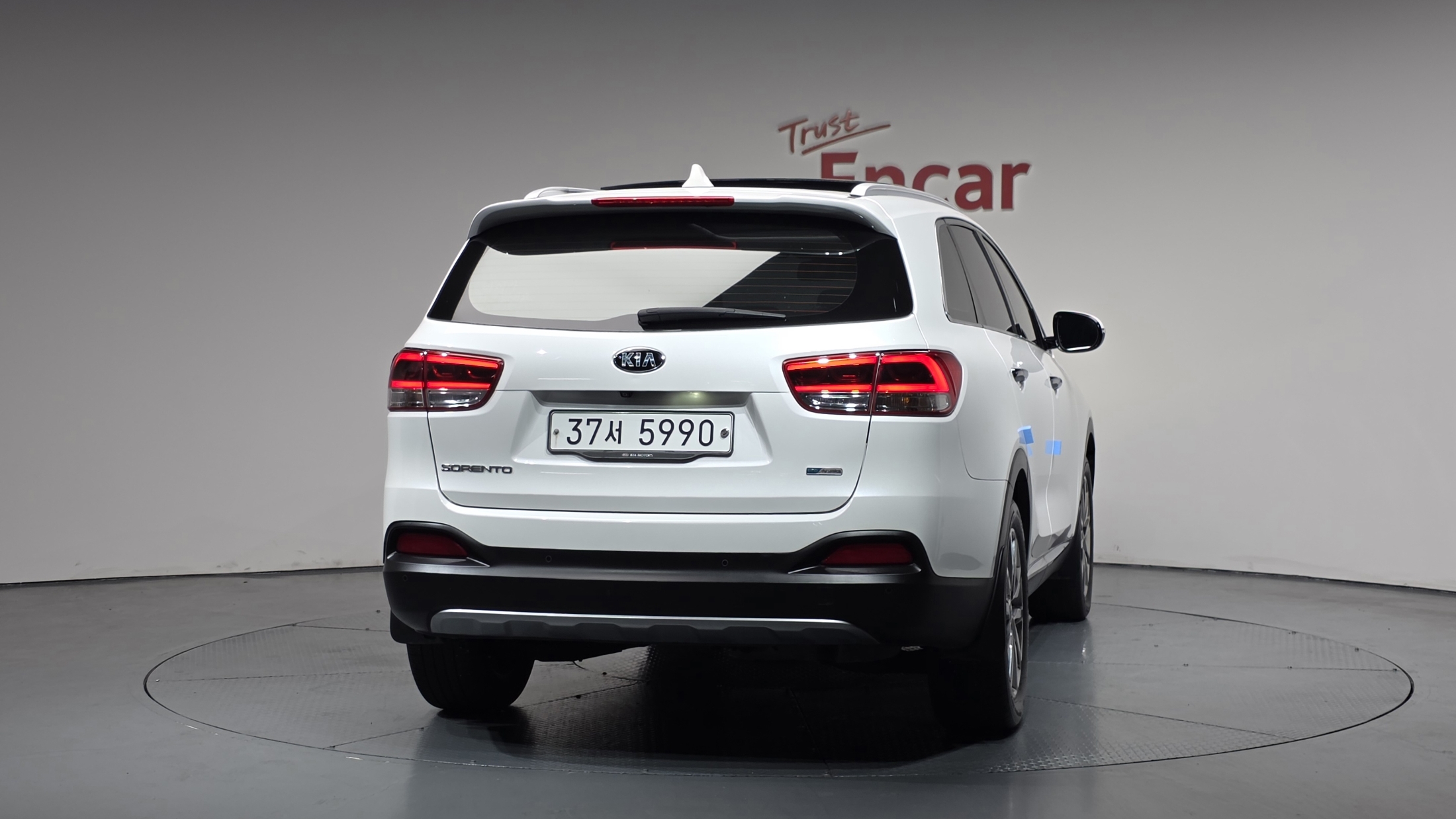 KIA SORENTO photo 2