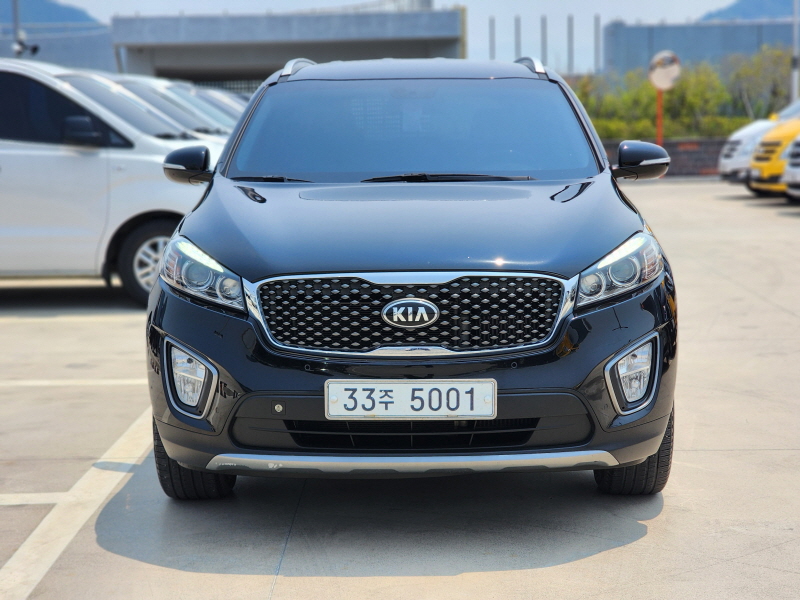 KIA SORENTO photo 2