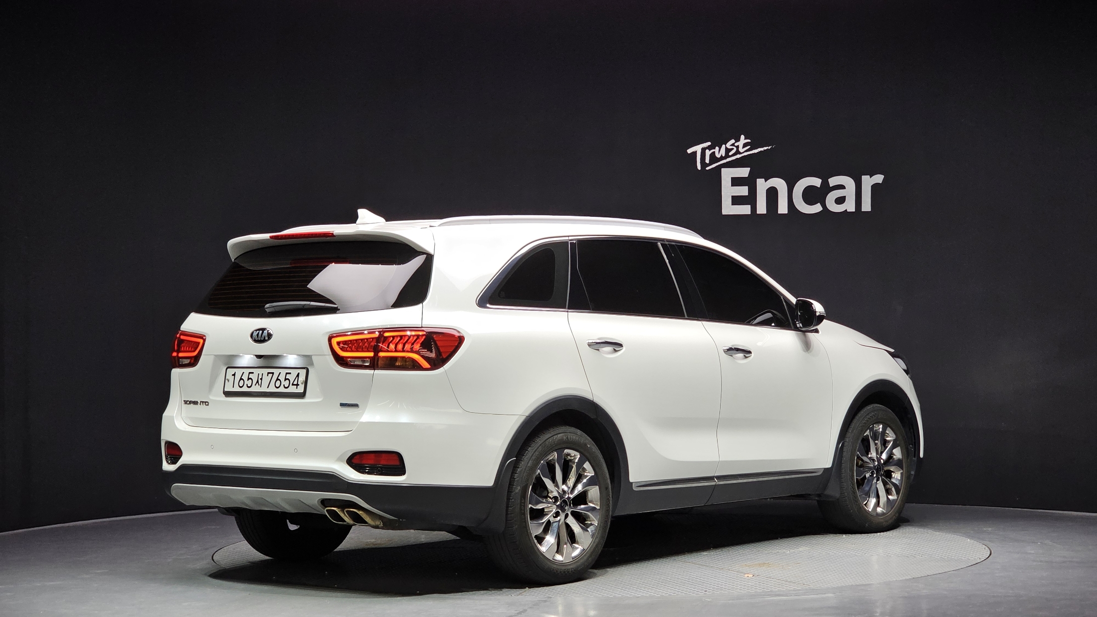 KIA SORENTO photo 2