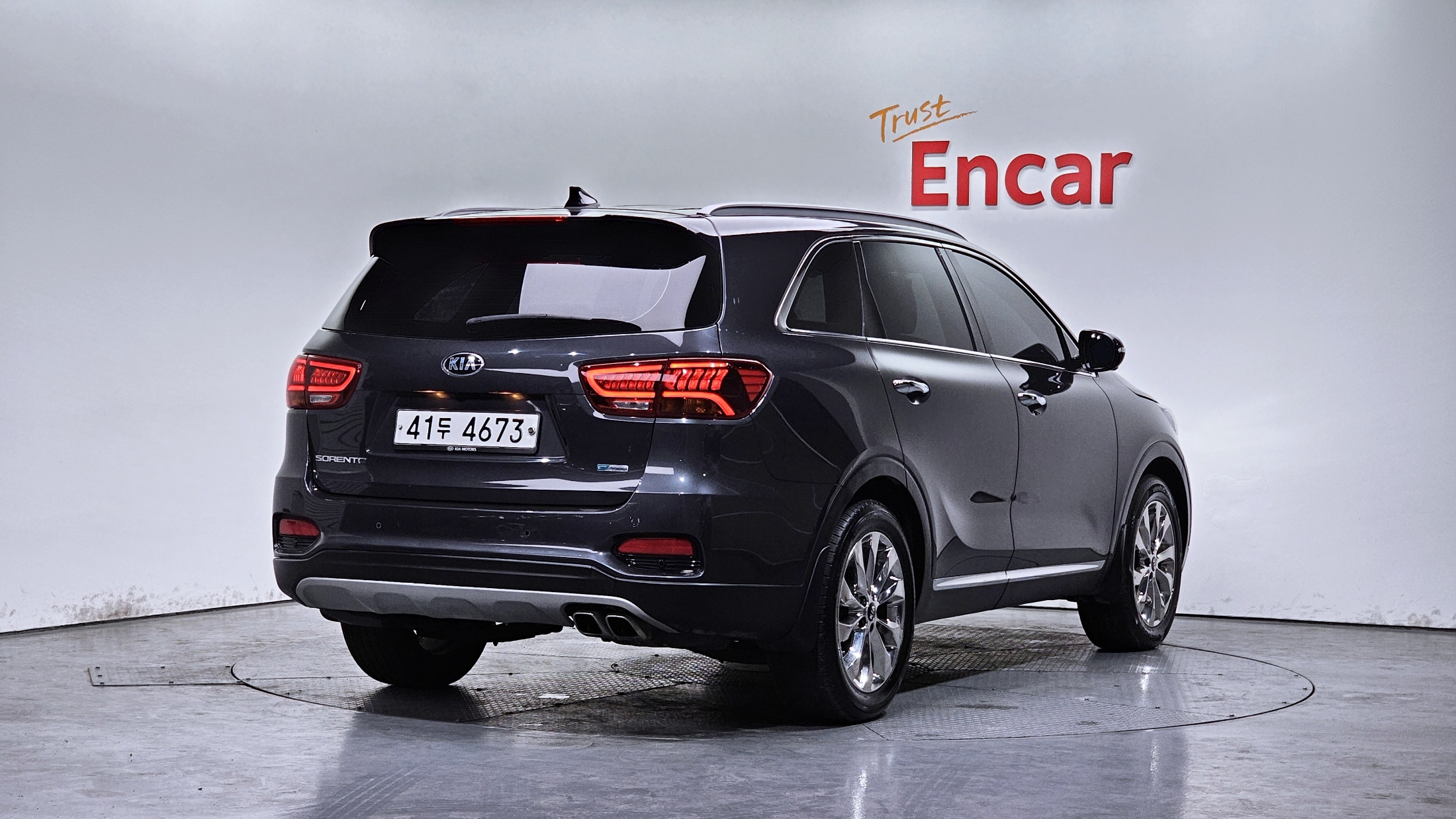 KIA SORENTO photo 3