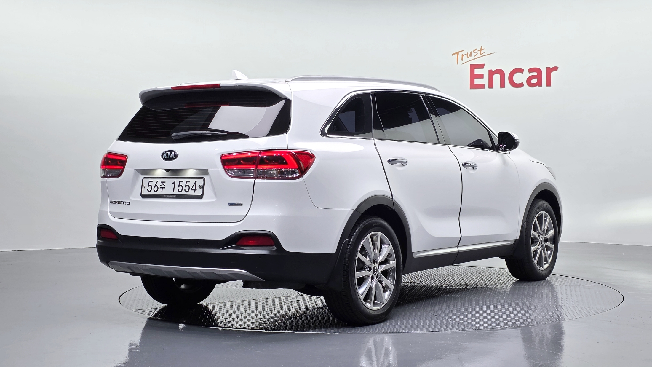 KIA SORENTO photo 2