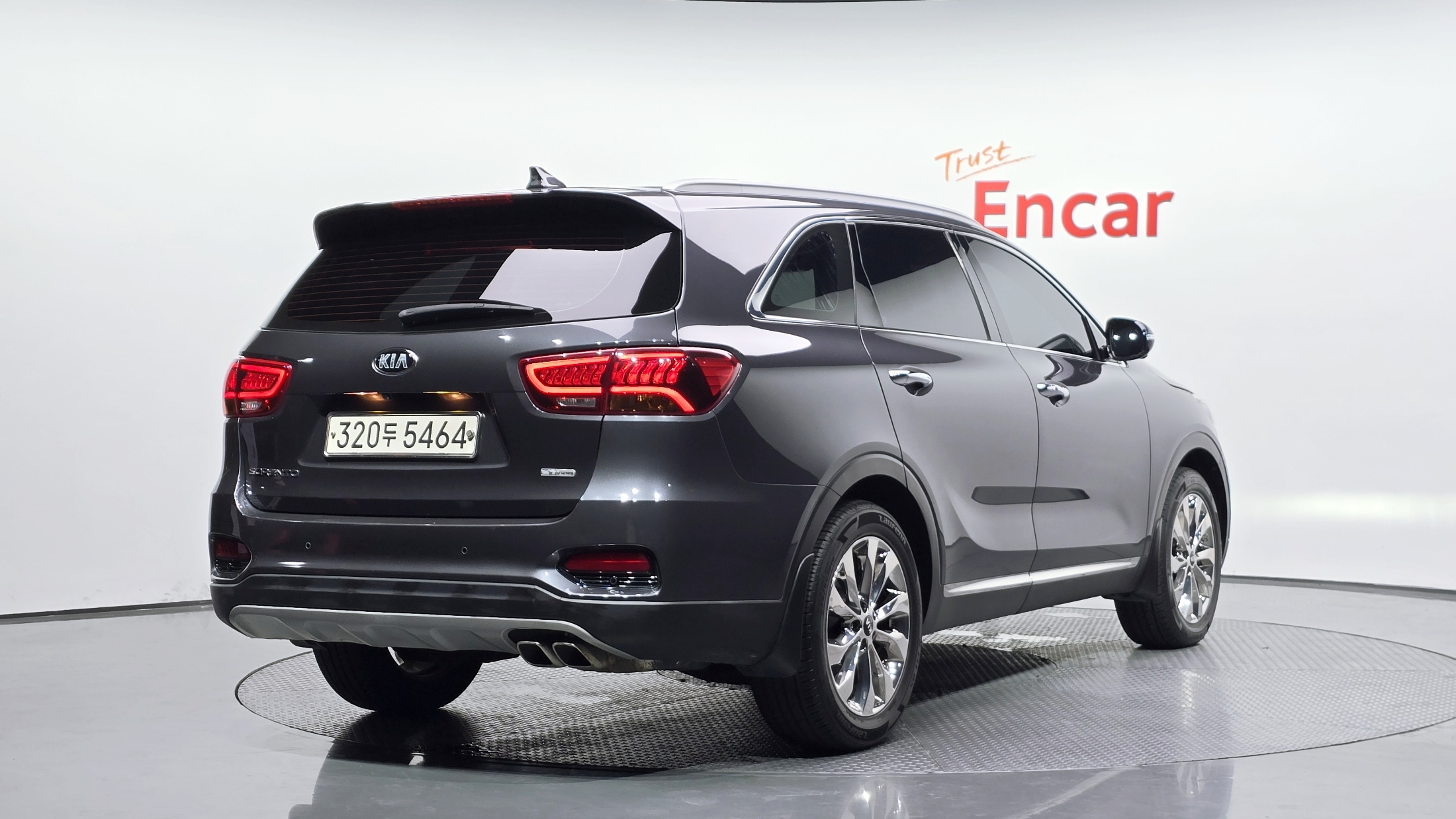 KIA SORENTO photo 2