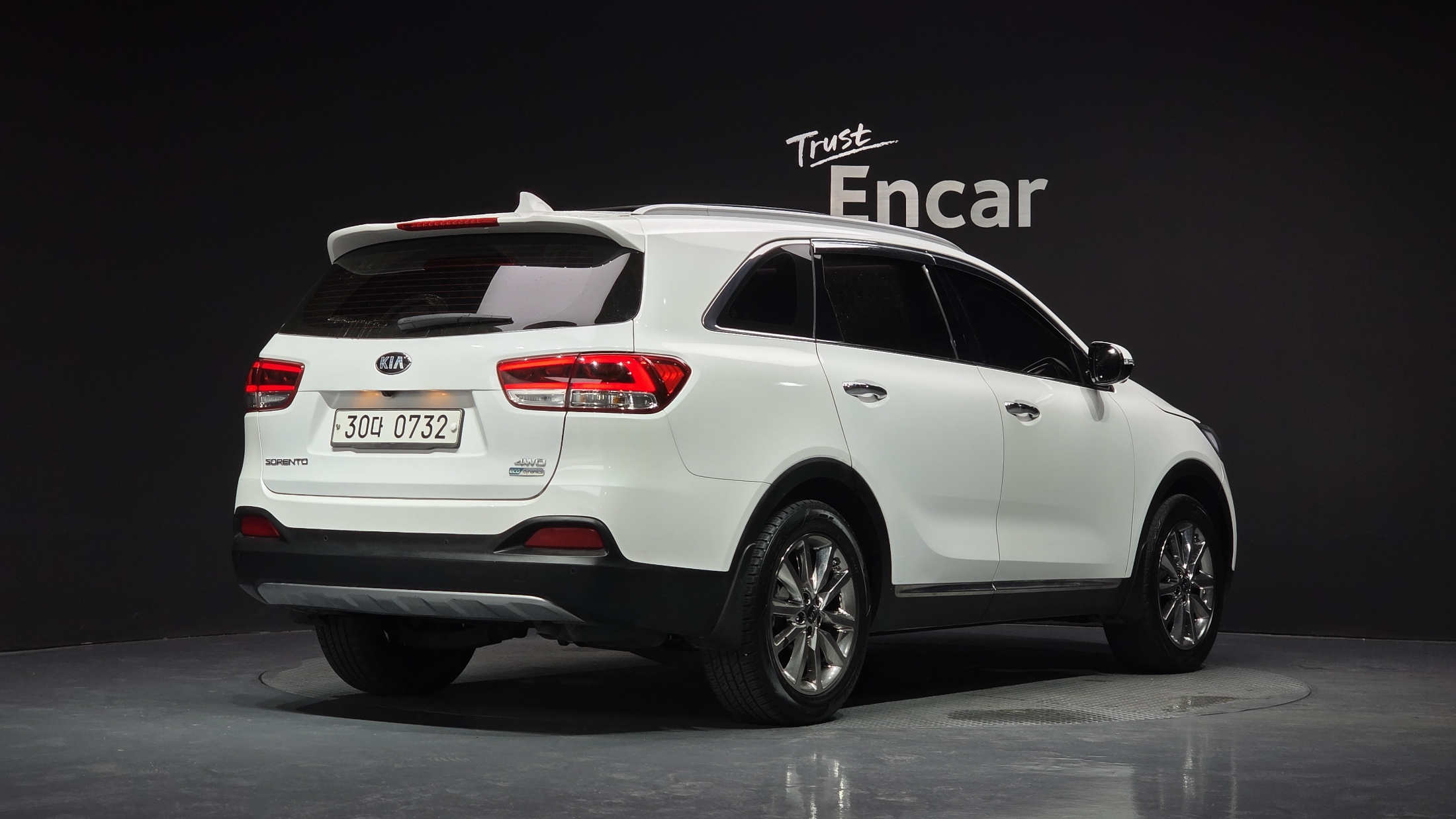 KIA SORENTO photo 2