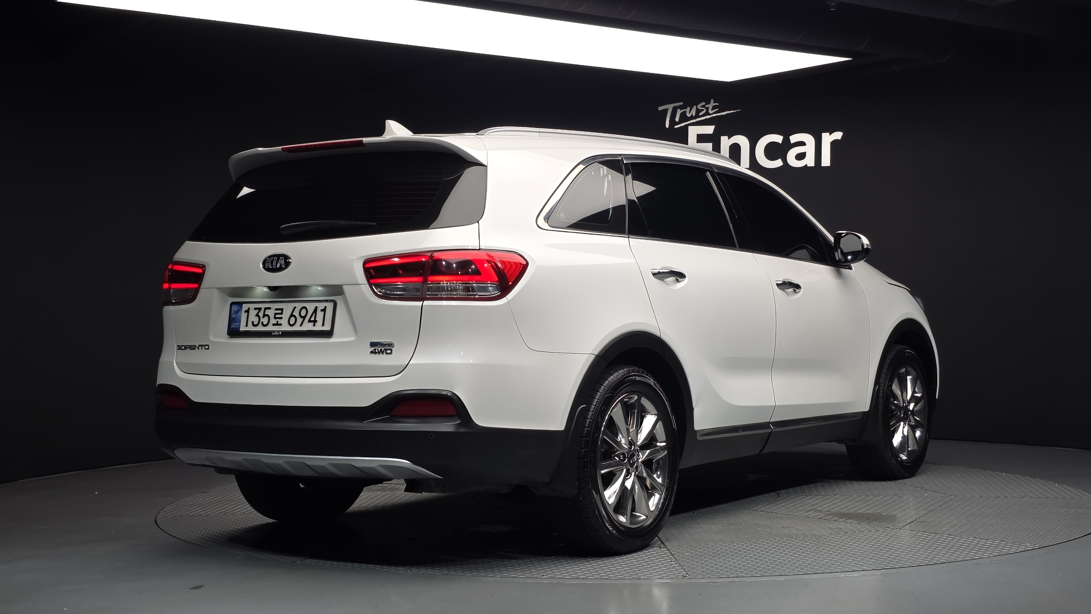 KIA SORENTO photo 2