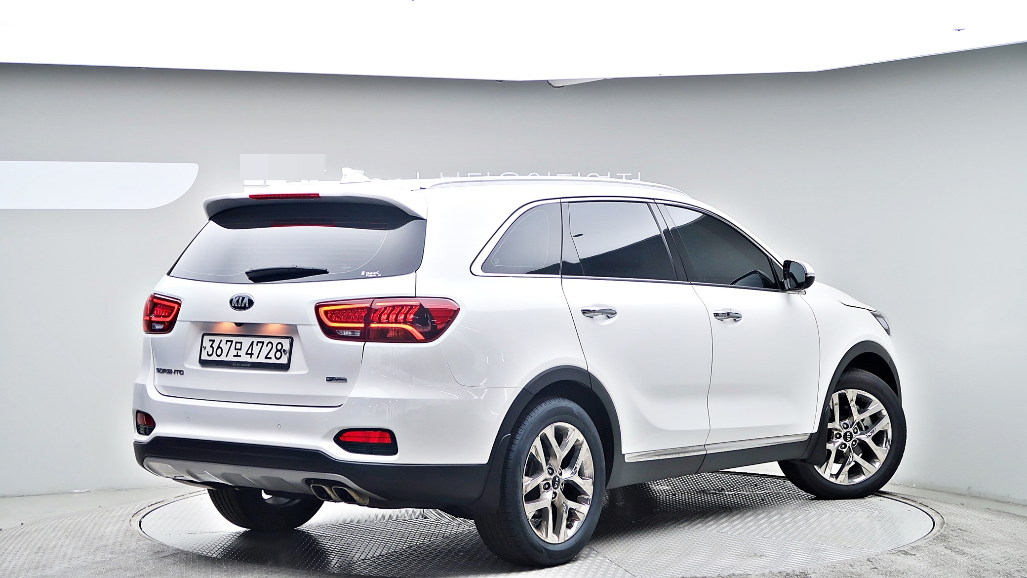 KIA SORENTO photo 2