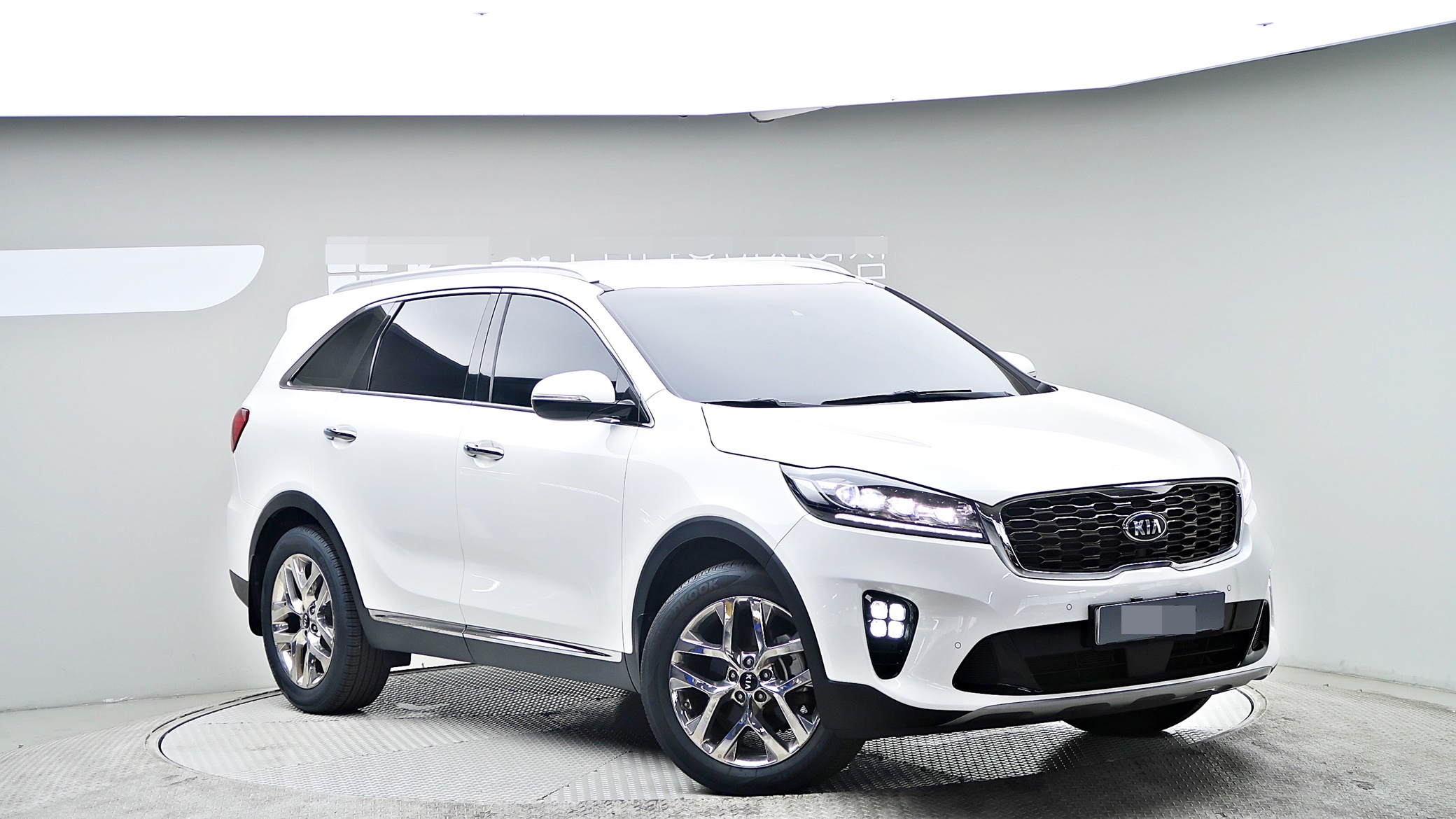 KIA SORENTO photo 3