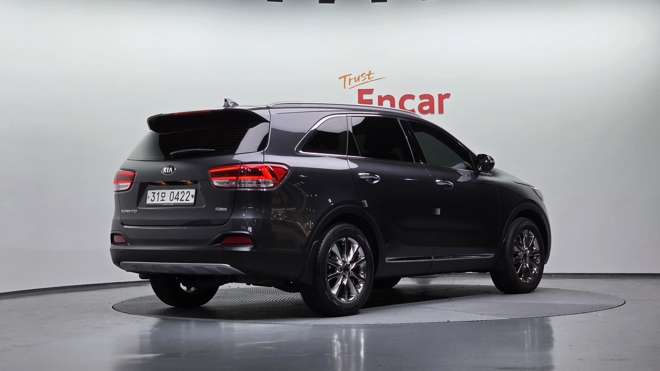 KIA SORENTO photo 2