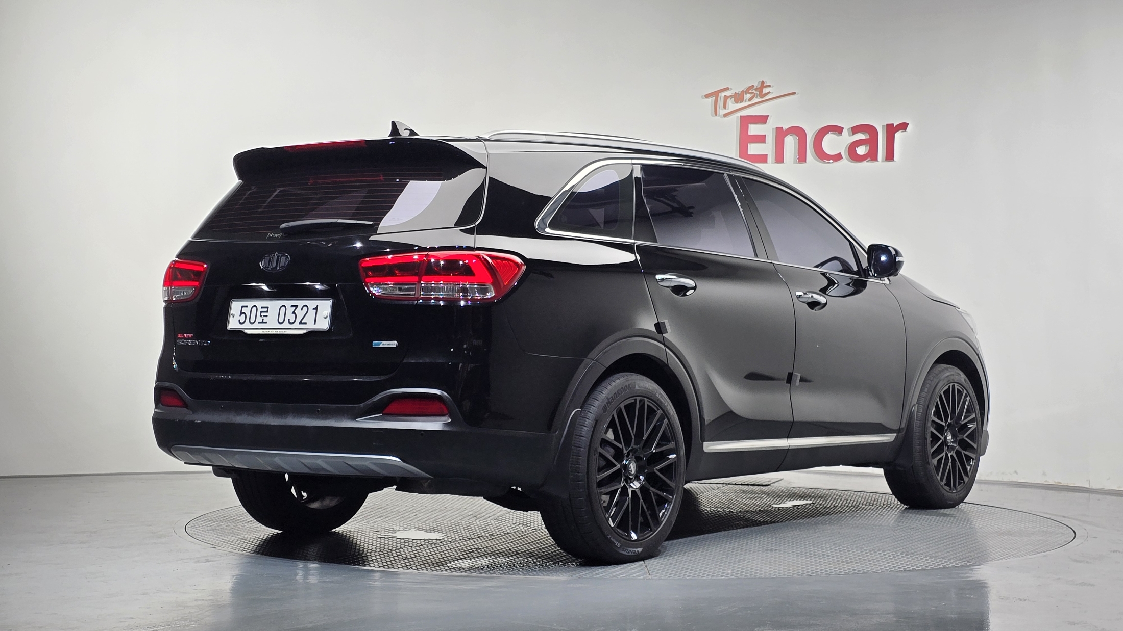 KIA SORENTO photo 2