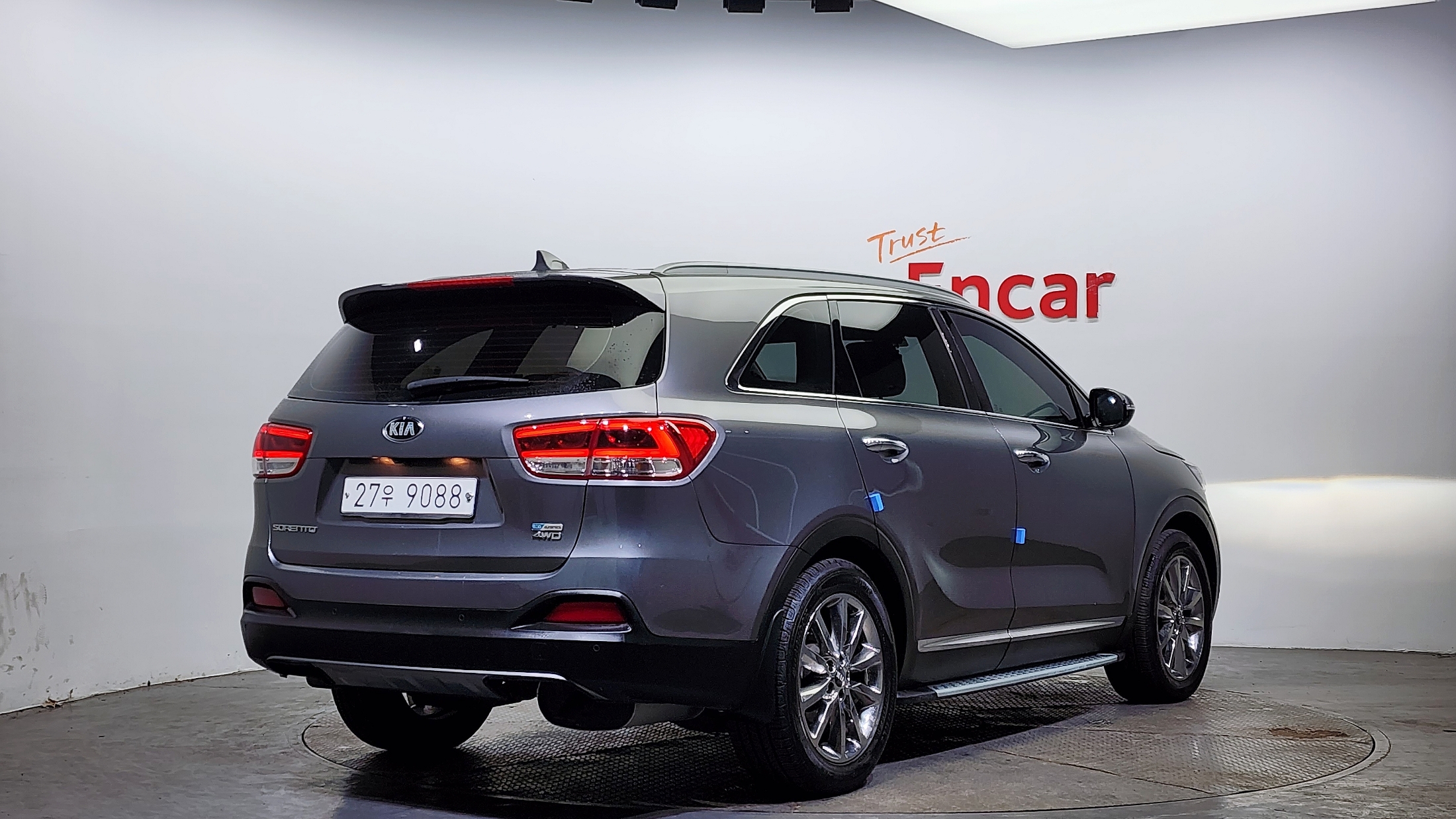 KIA SORENTO photo 2