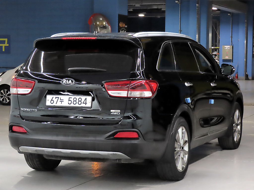 KIA SORENTO photo 3