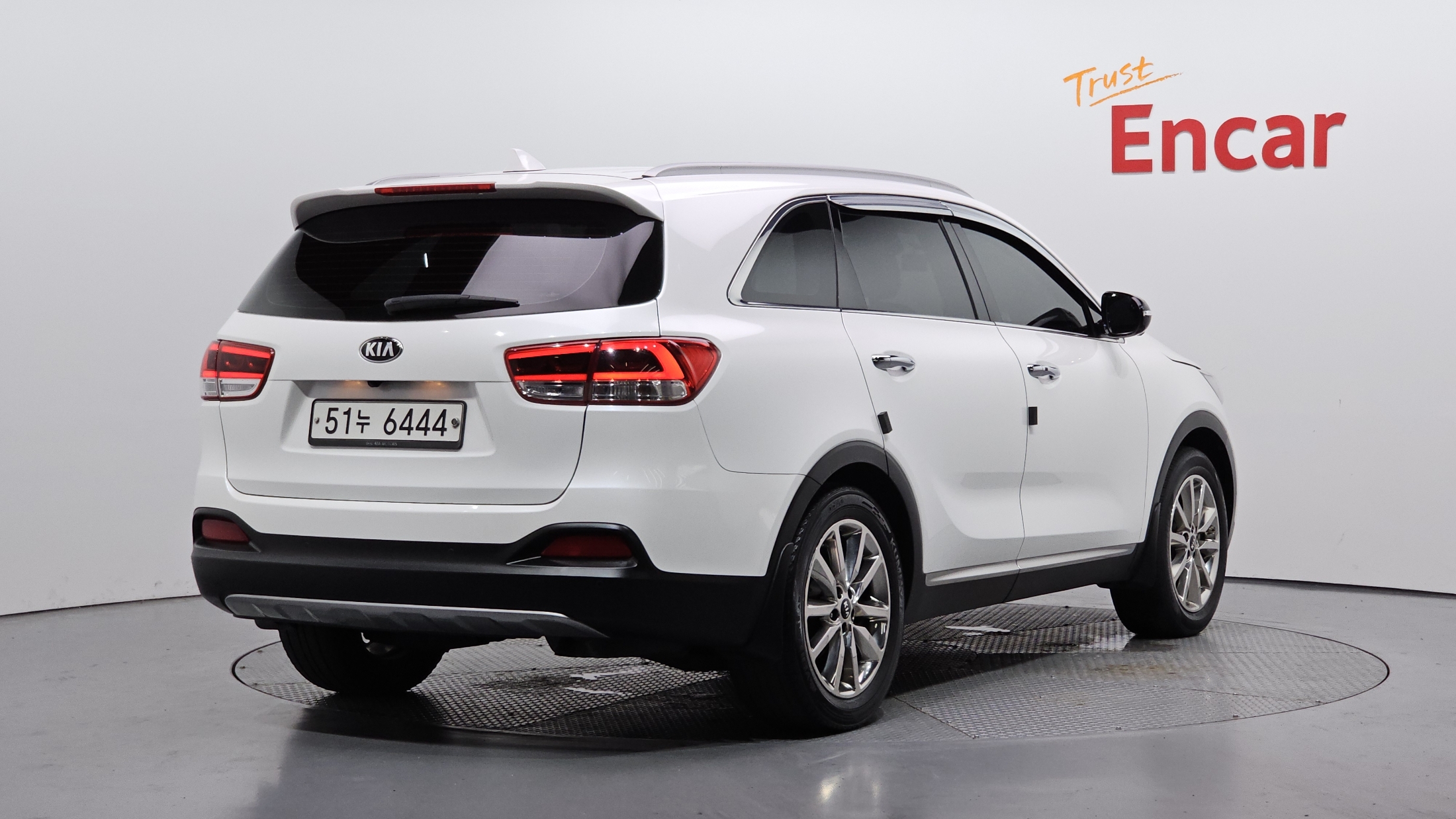 KIA SORENTO photo 2