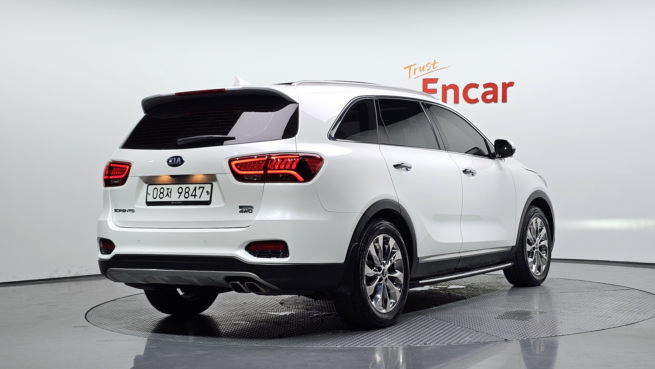 KIA SORENTO photo 2
