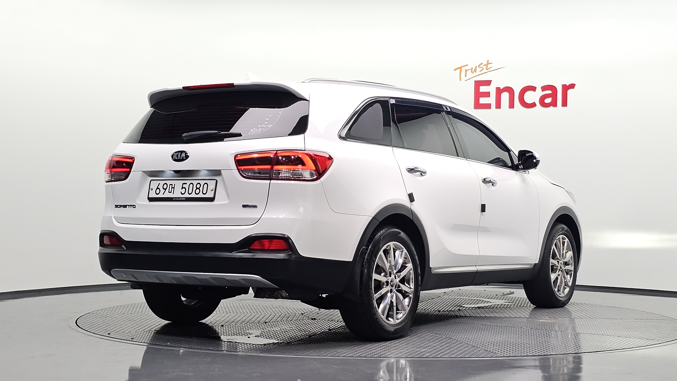 KIA SORENTO photo 2