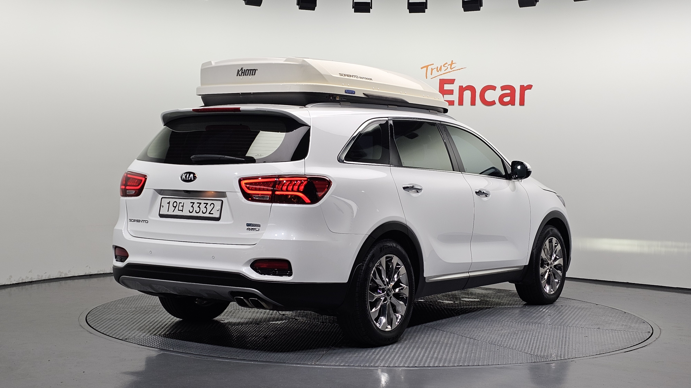 KIA SORENTO photo 2