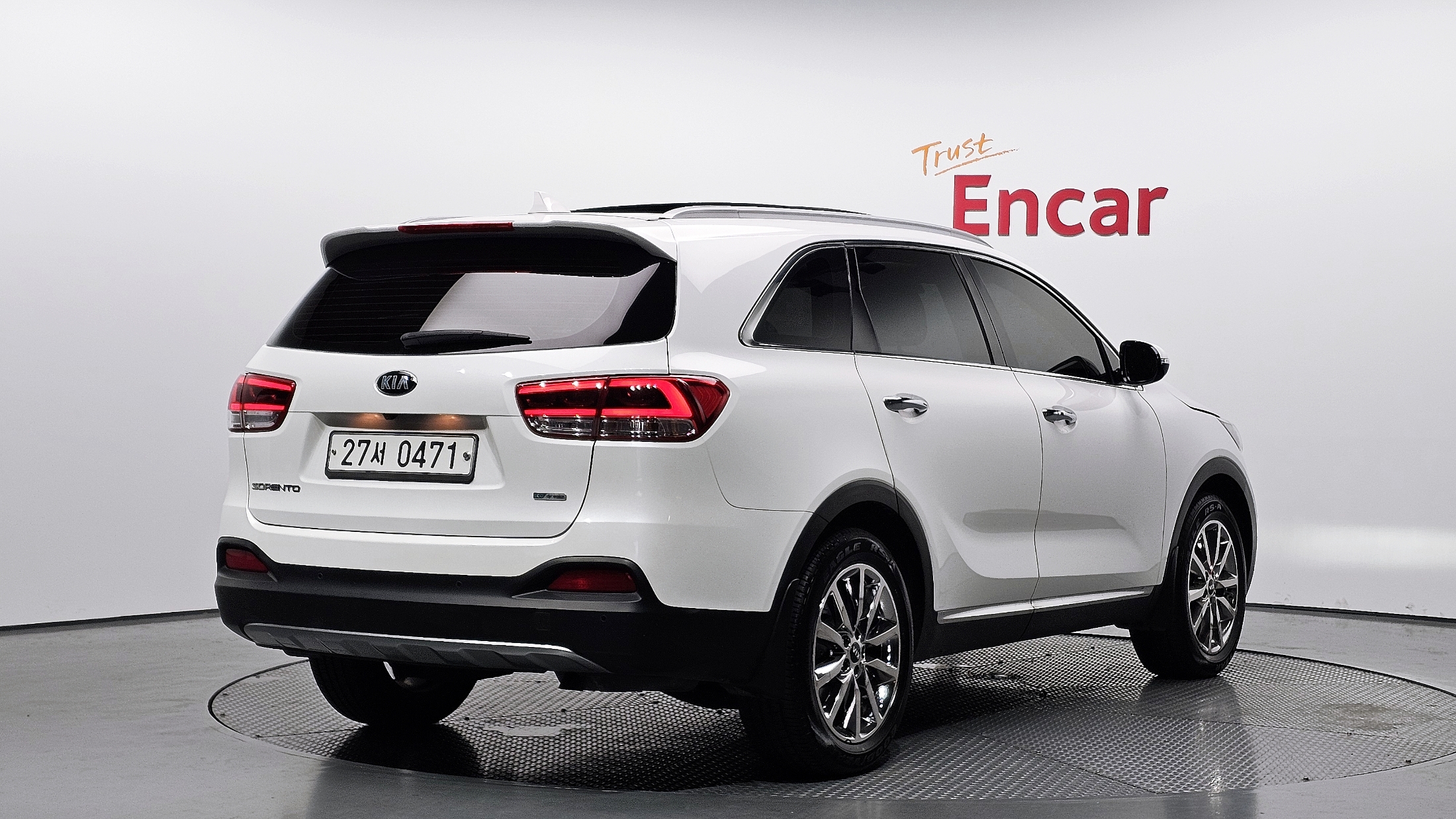 KIA SORENTO photo 2