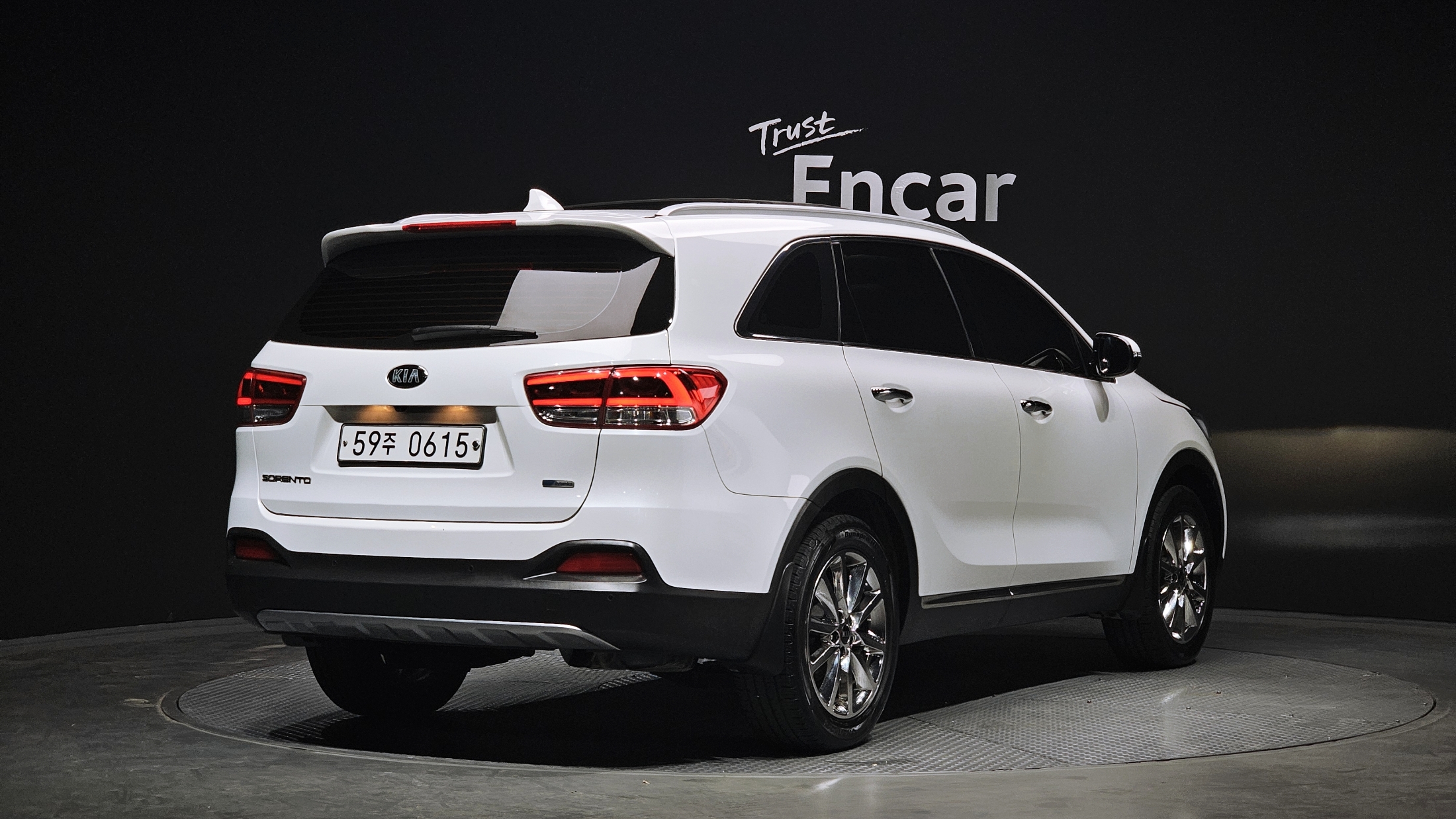 KIA SORENTO photo 2