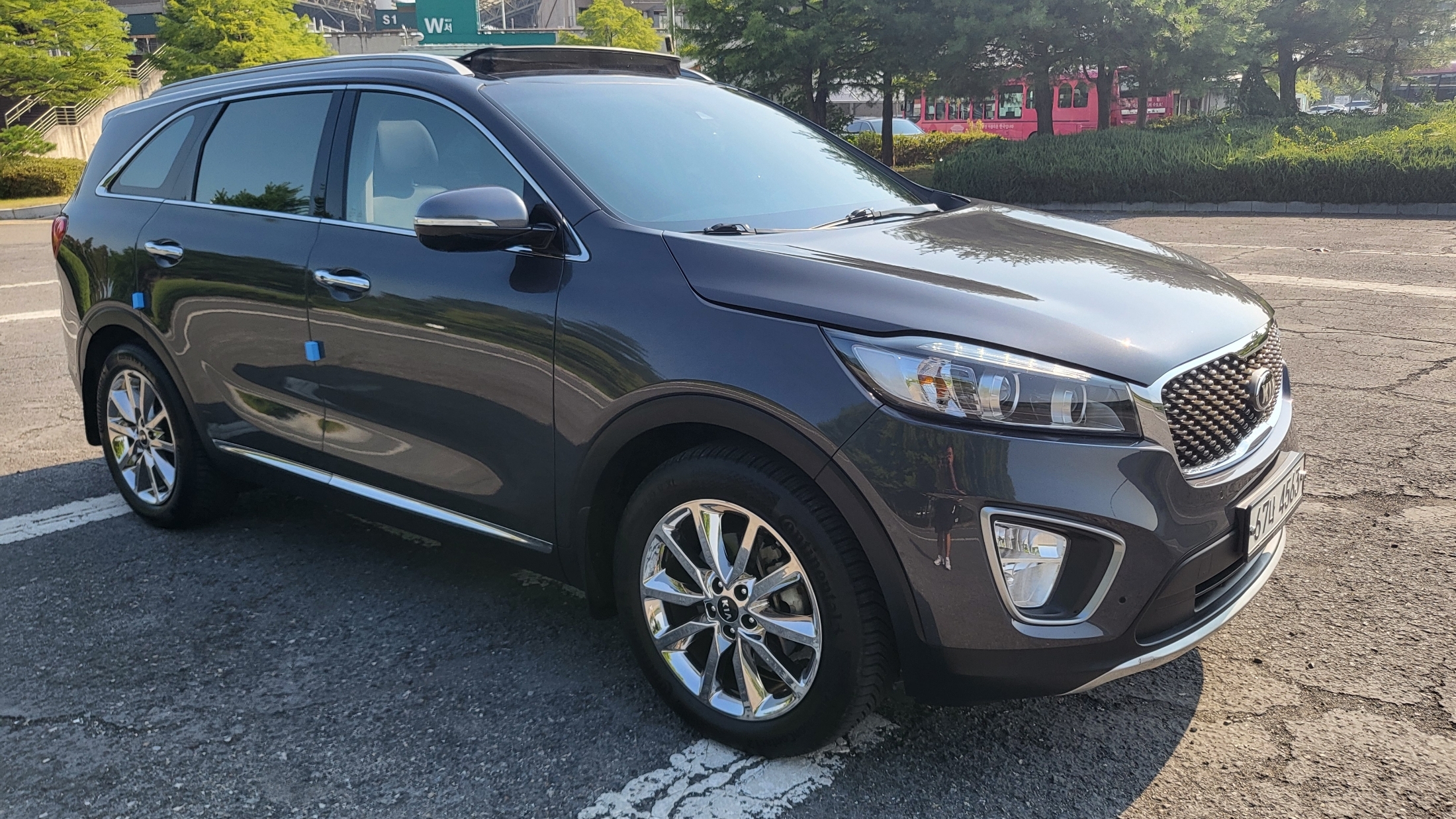 KIA SORENTO photo 3