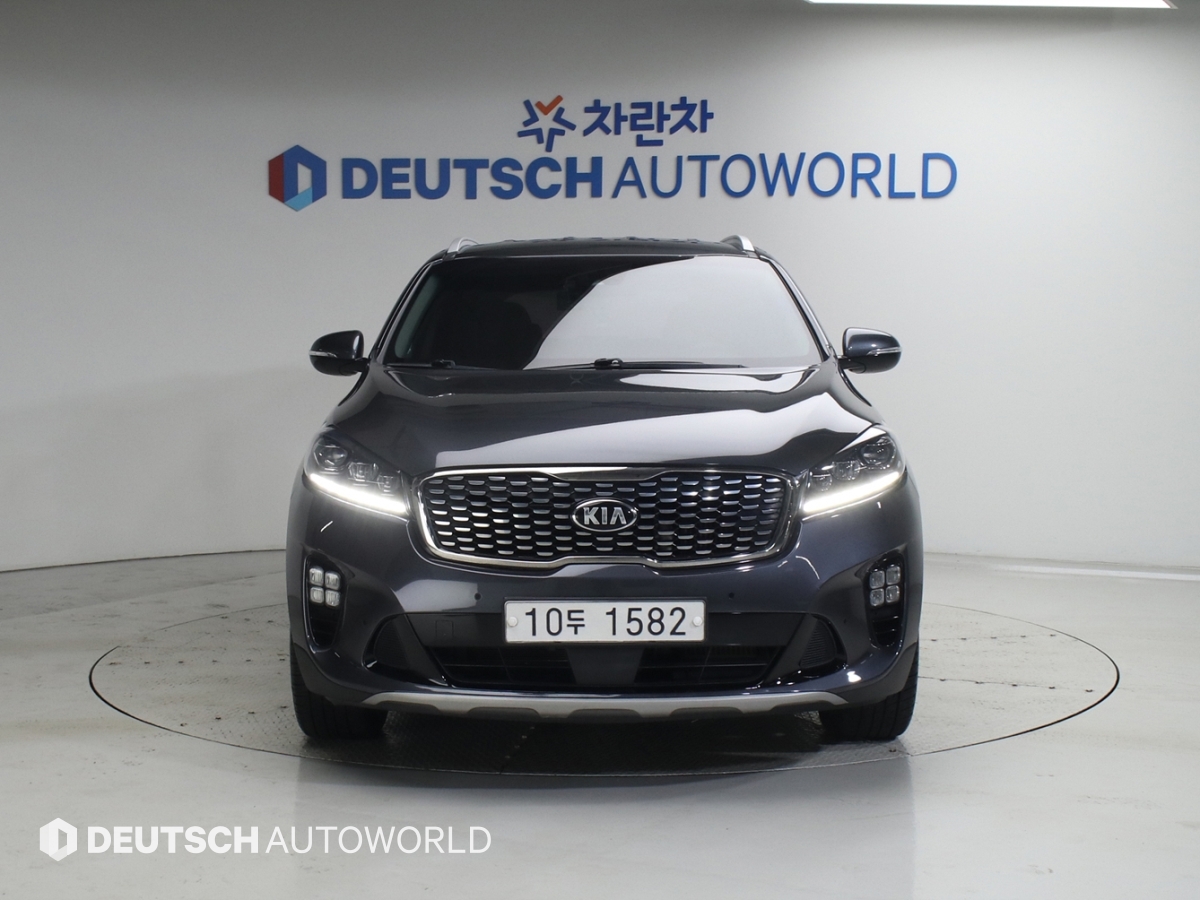 KIA SORENTO photo 3