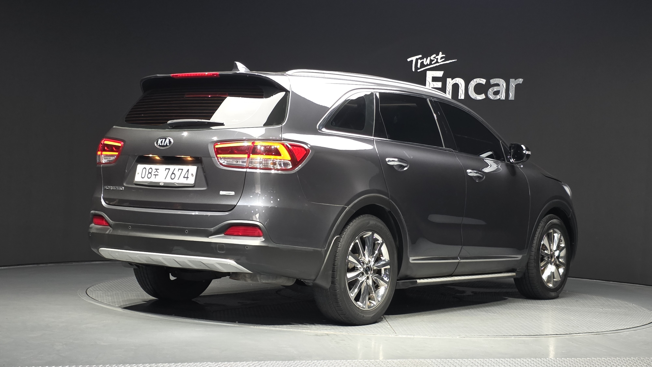 KIA SORENTO photo 2