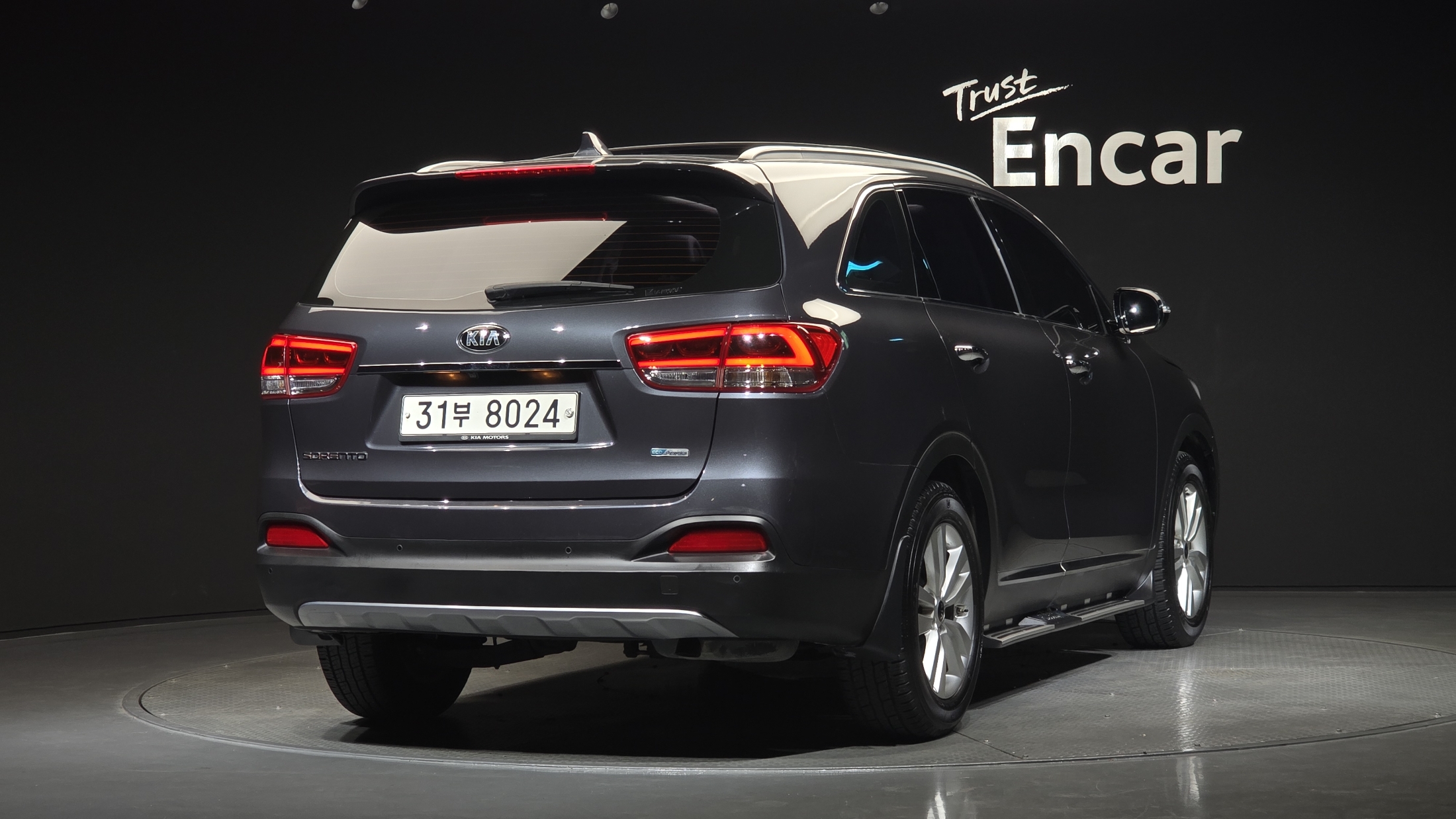 KIA SORENTO photo 2