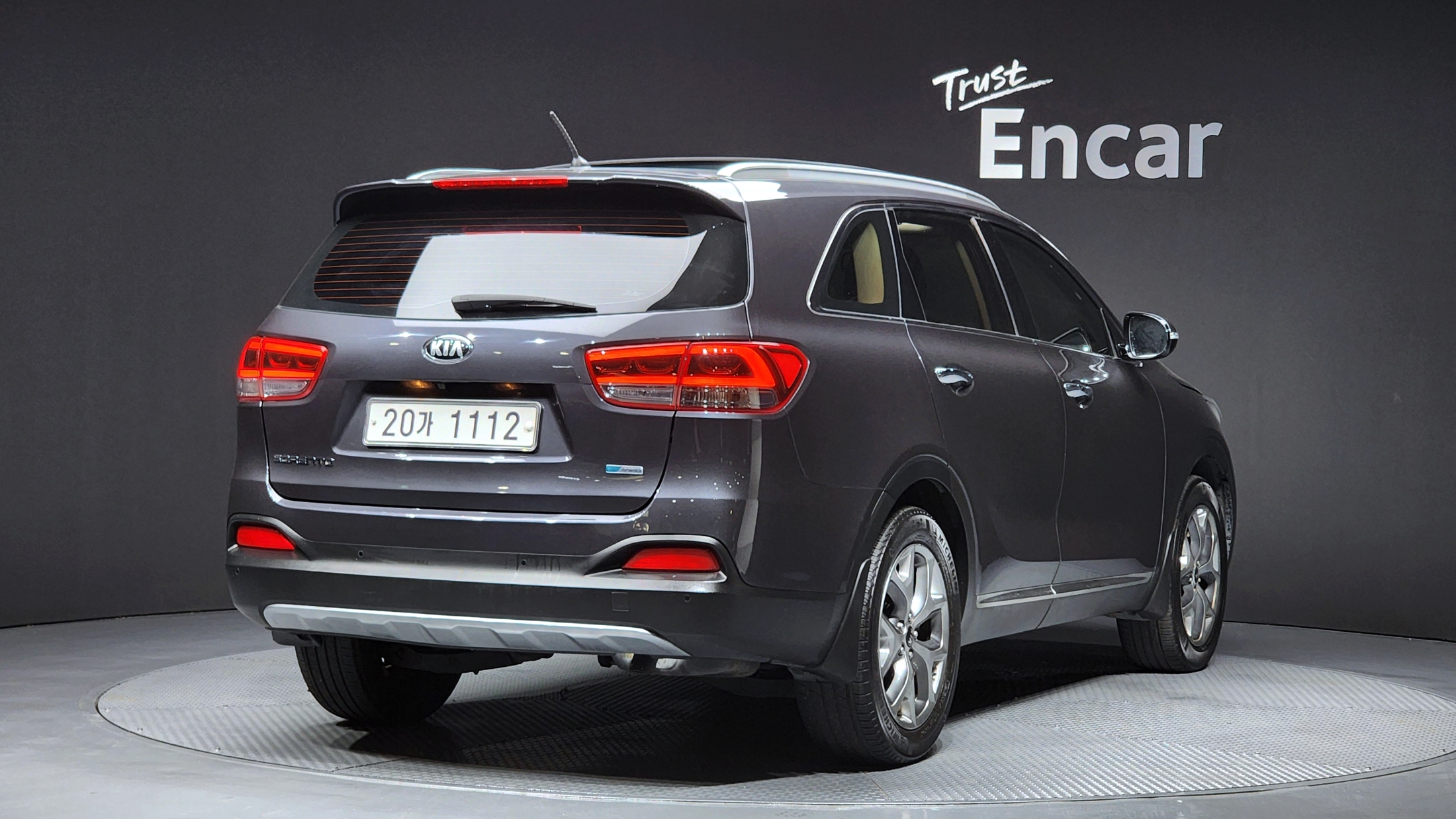 KIA SORENTO photo 2