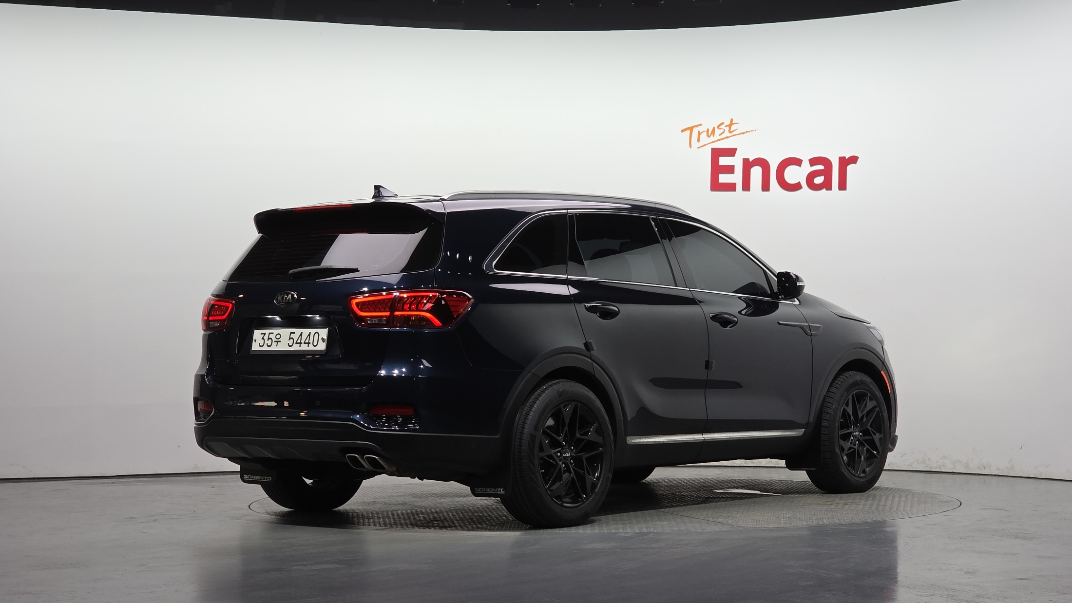 KIA SORENTO photo 2