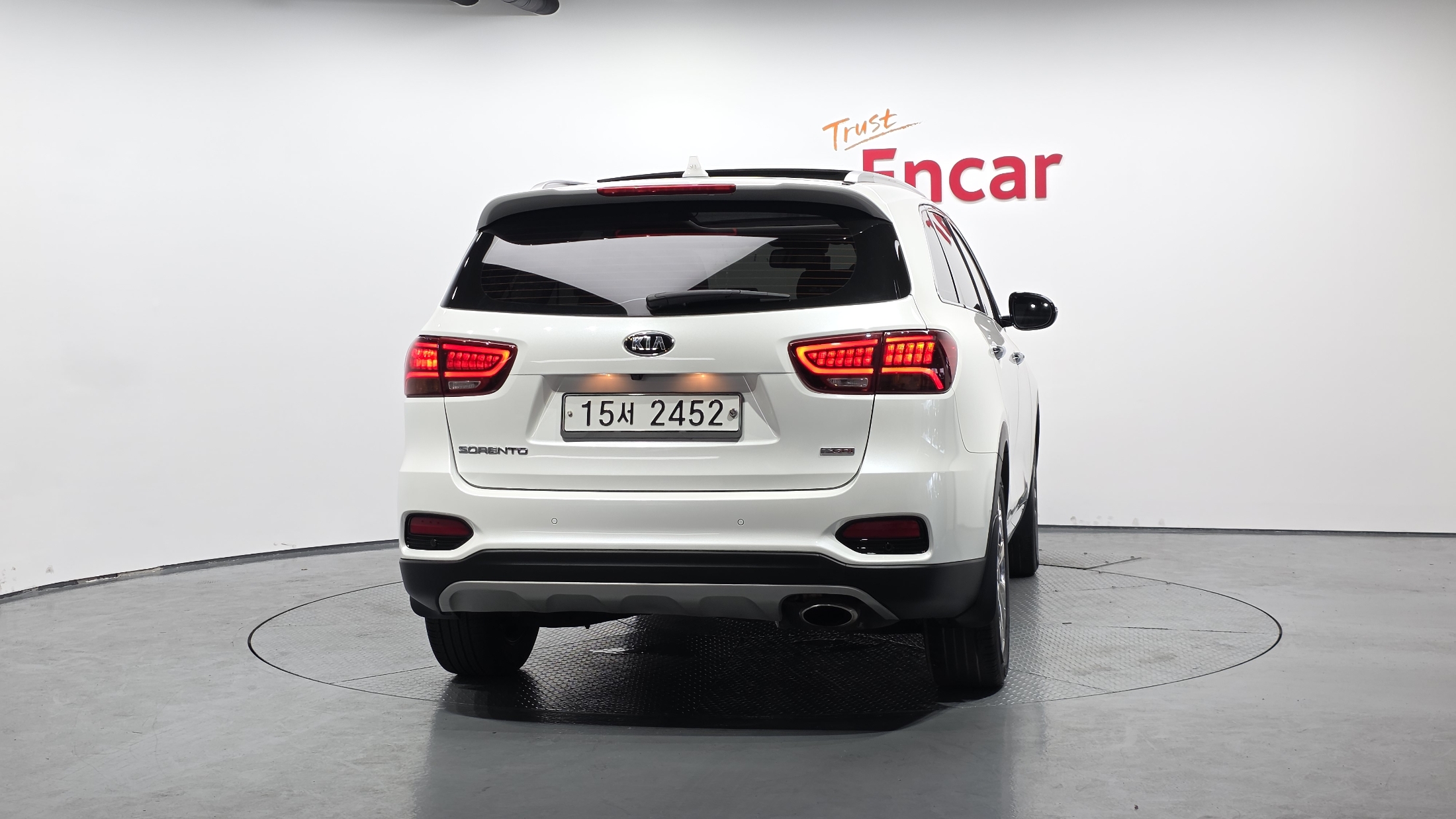 KIA SORENTO photo 3