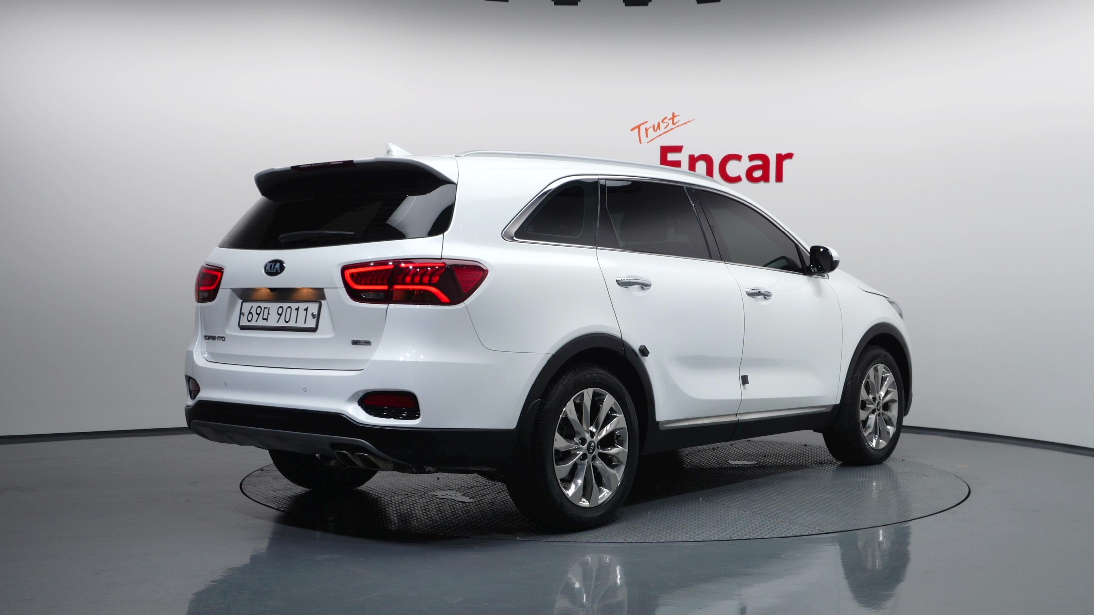 KIA SORENTO photo 2