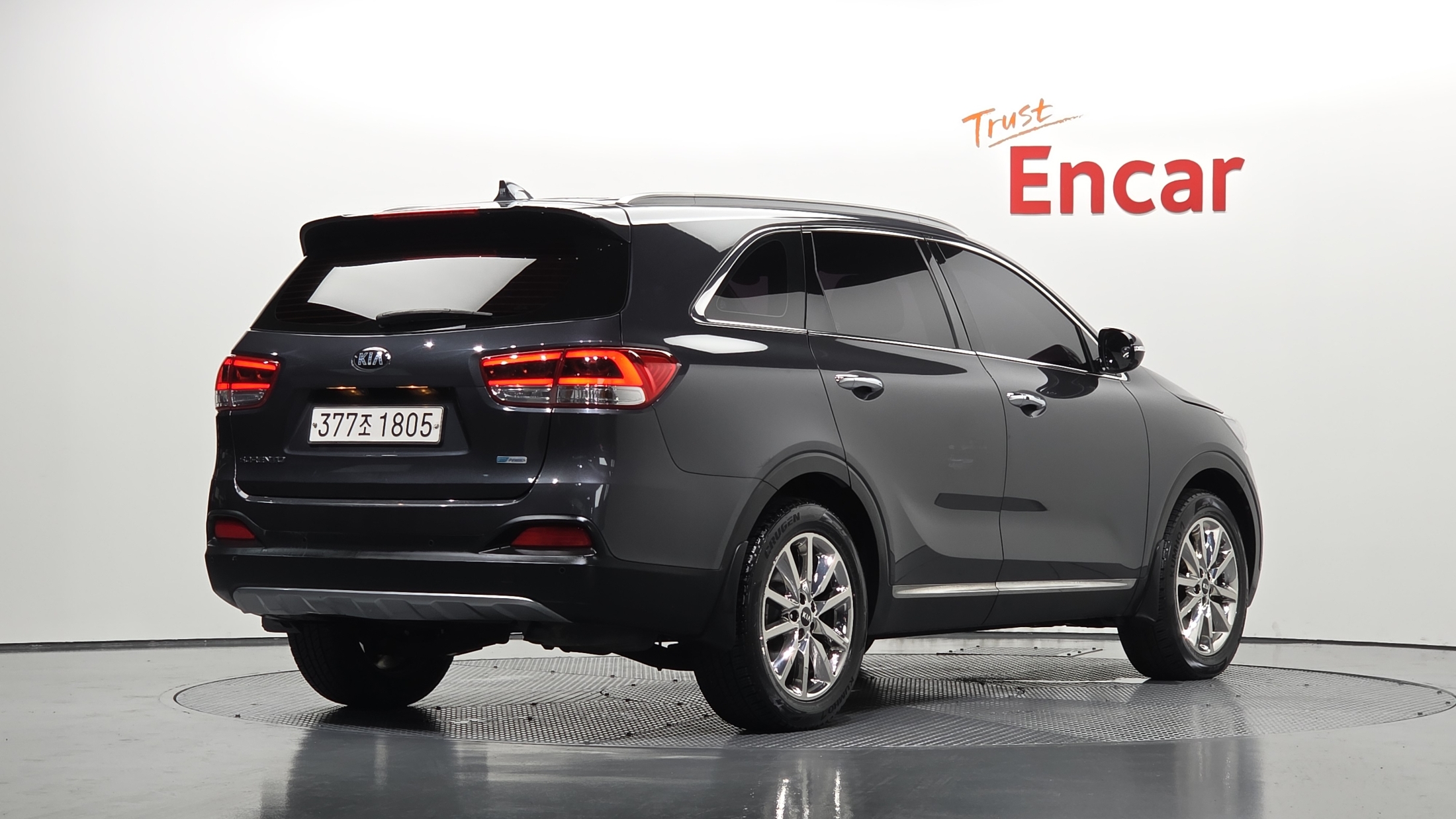 KIA SORENTO photo 2