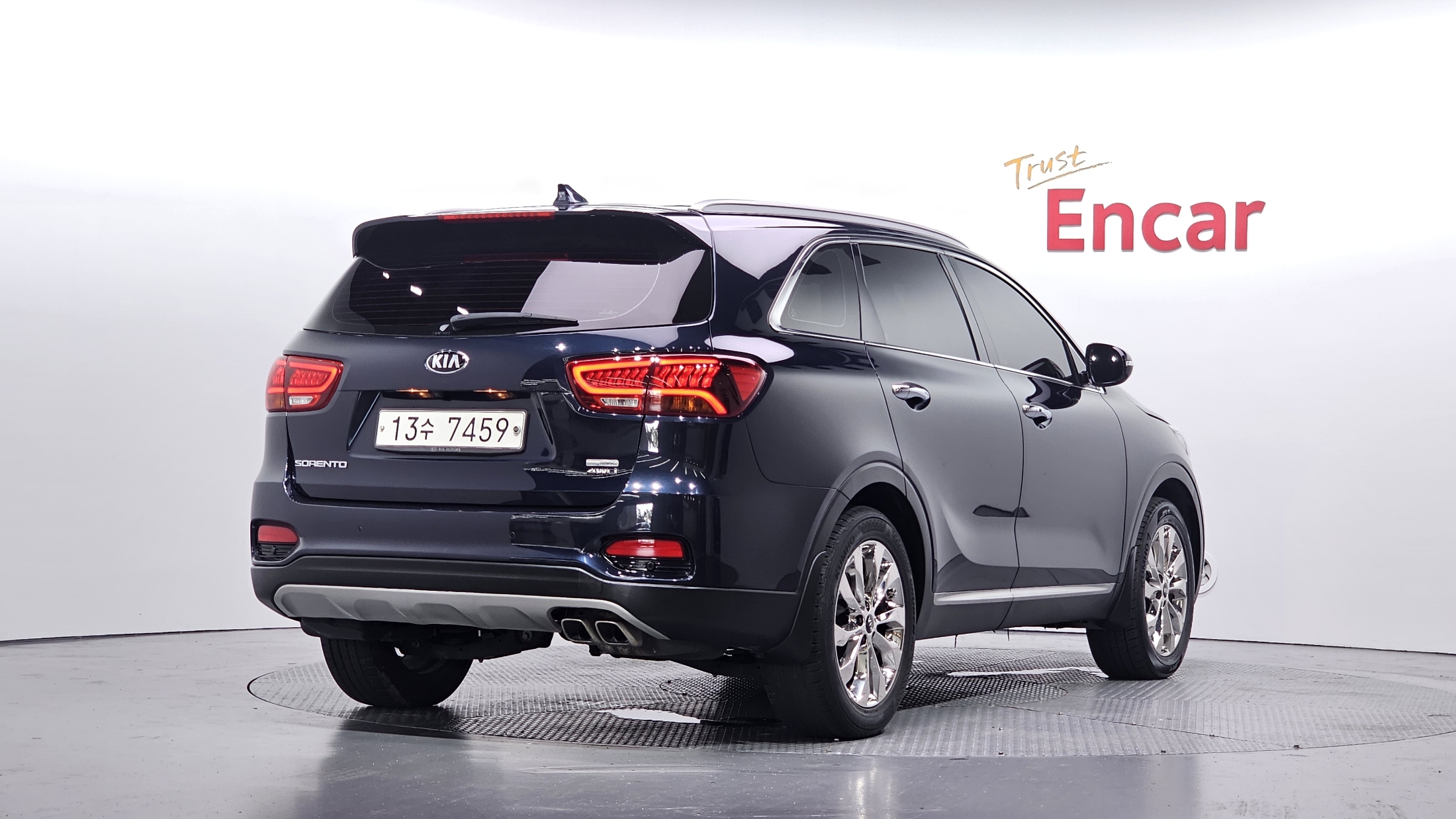 KIA SORENTO photo 2