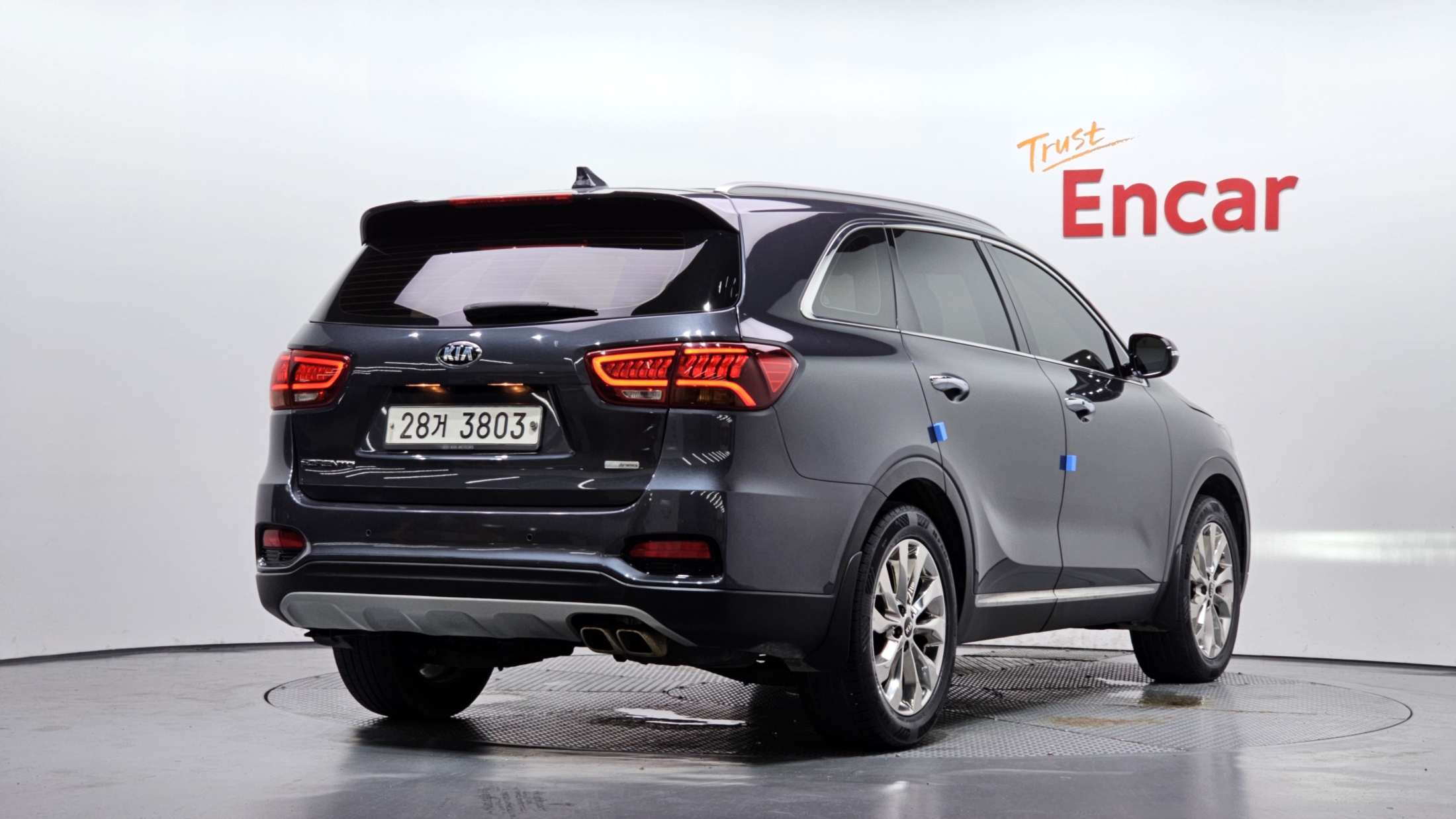 KIA SORENTO photo 2