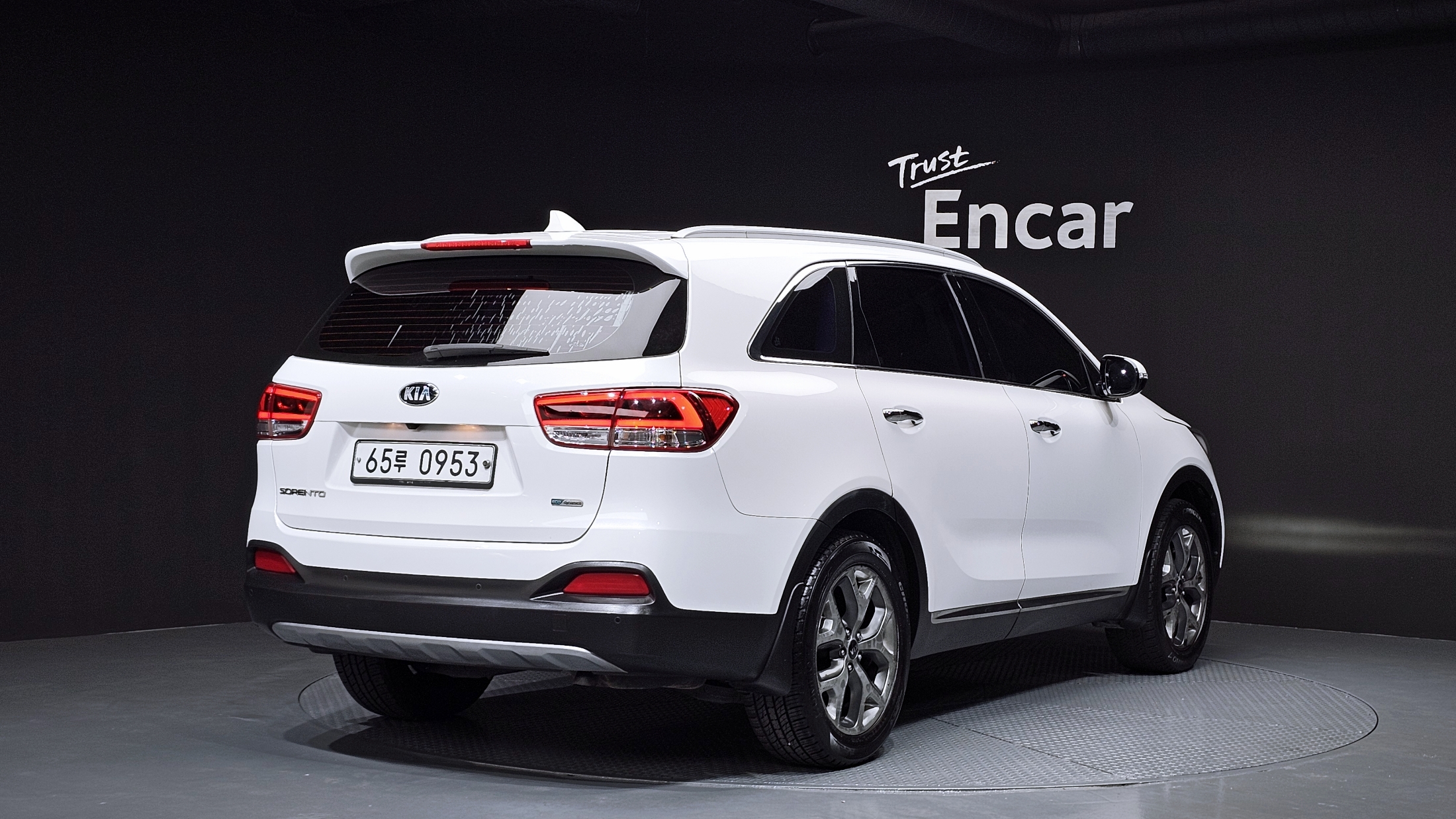 KIA SORENTO photo 2