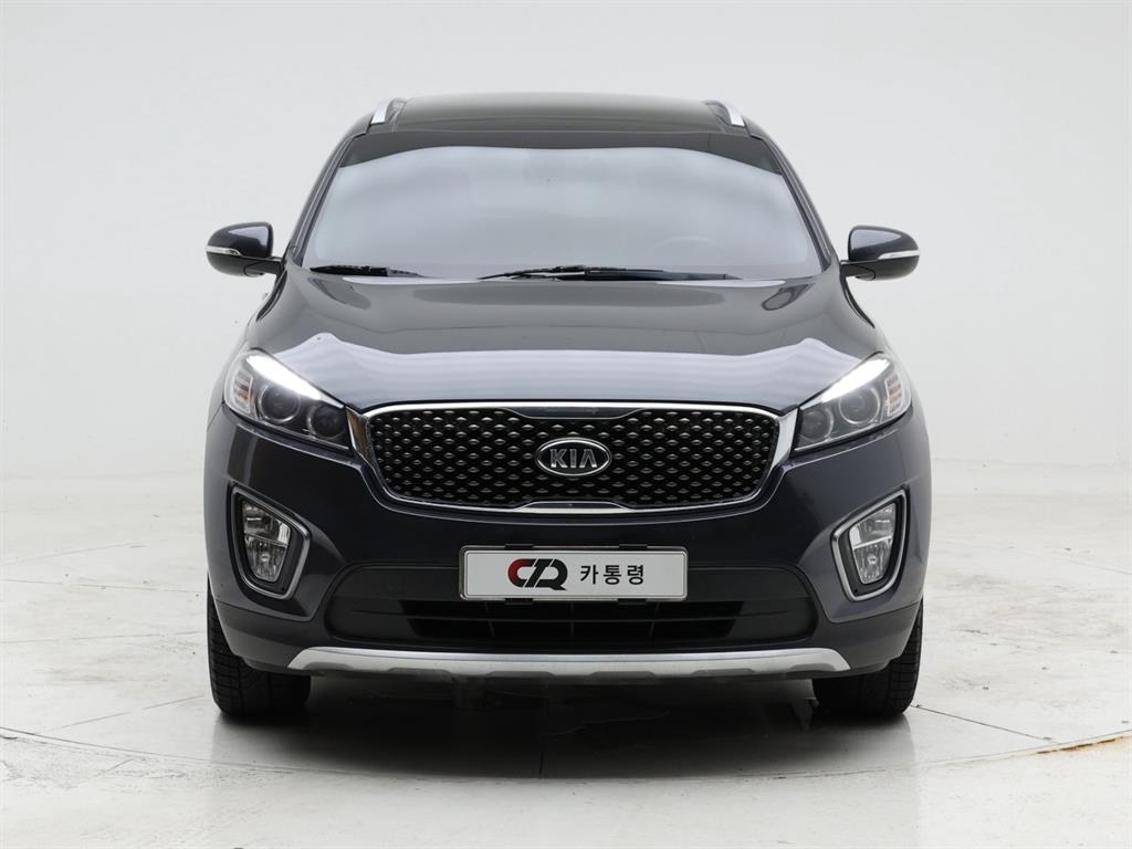 KIA SORENTO photo 2