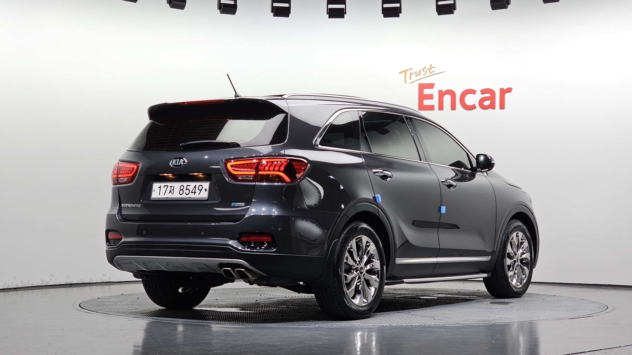 KIA SORENTO photo 2