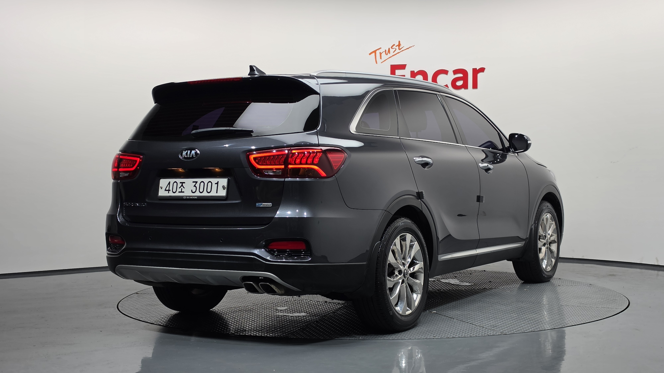 KIA SORENTO photo 2