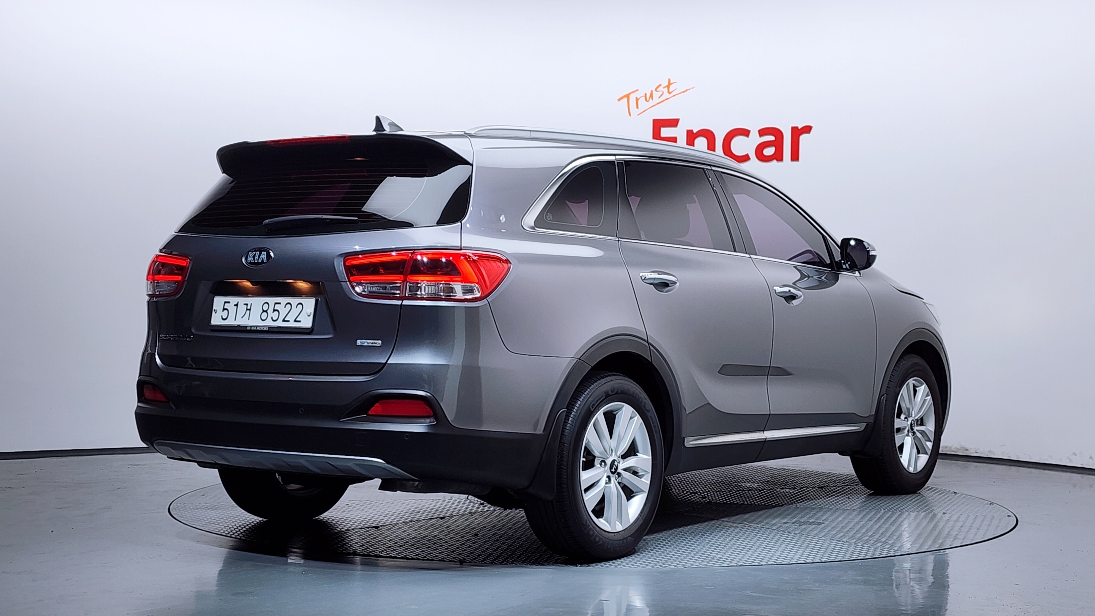 KIA SORENTO photo 2